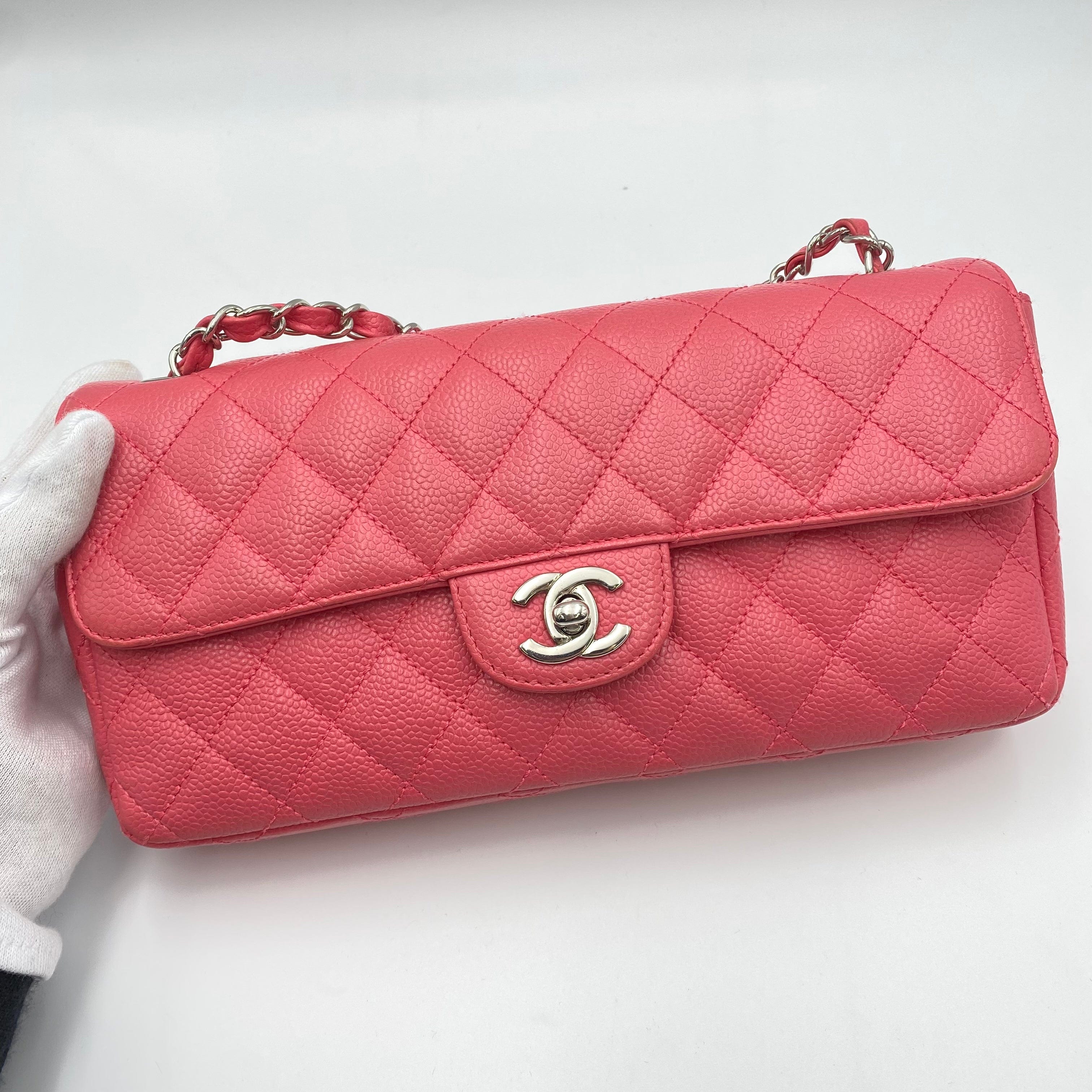 Chanel Chanel Vintage East West Pink Caviar SHW 90219239