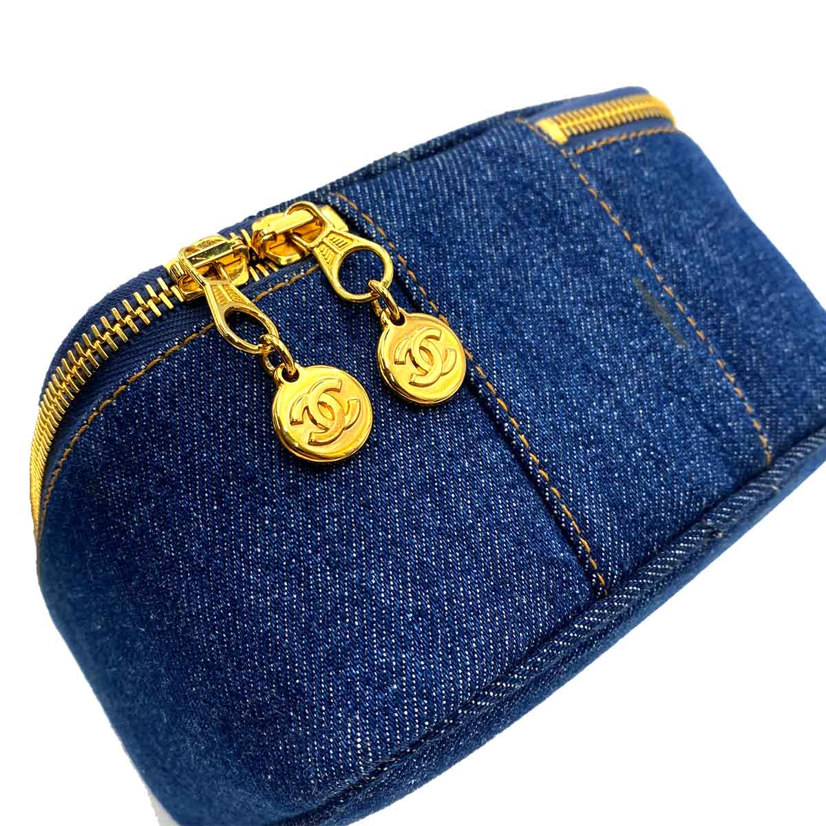 Chanel Chanel Vintage Flat Vanity Blue Denim 90233667