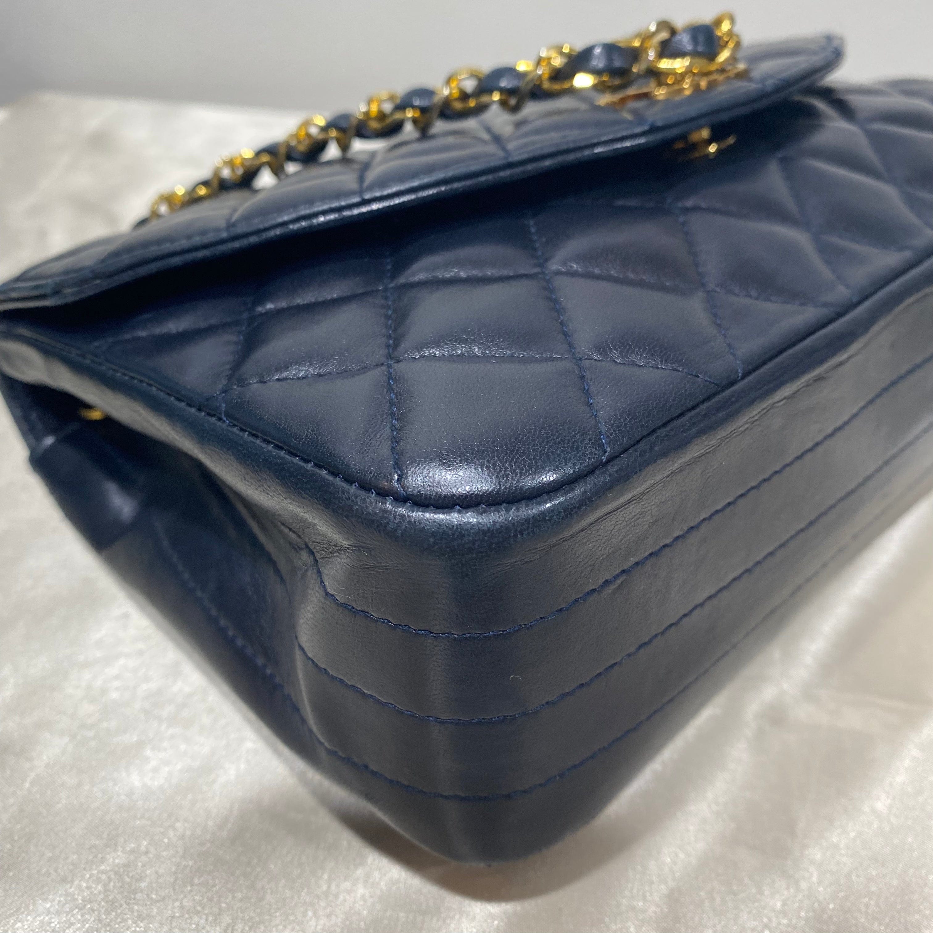 Chanel CHANEL VINTAGE HALF MOON NAVY LAMB SKIN