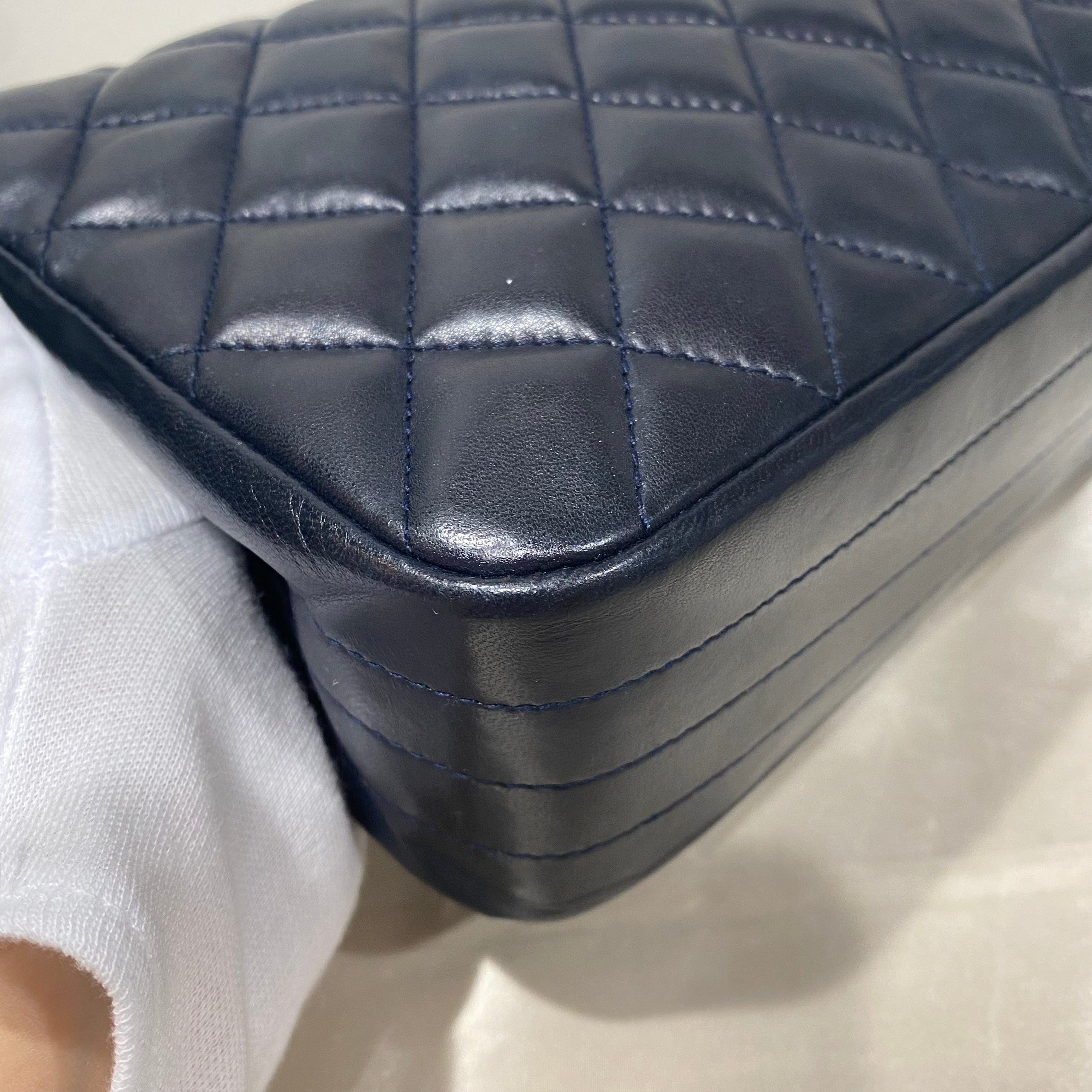 Chanel CHANEL VINTAGE HALF MOON NAVY LAMB SKIN