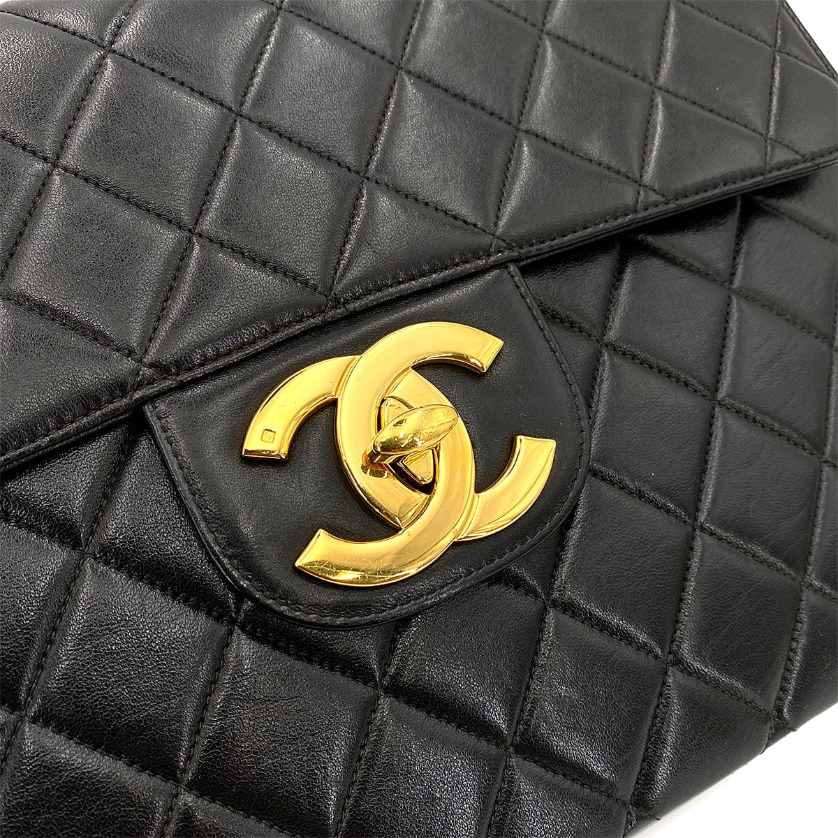 chanel CHANEL VINTAGE JUMBO MATELASSE 30 CHAIN SHOULDER BAG BLACK LAMB SKIN 90243552