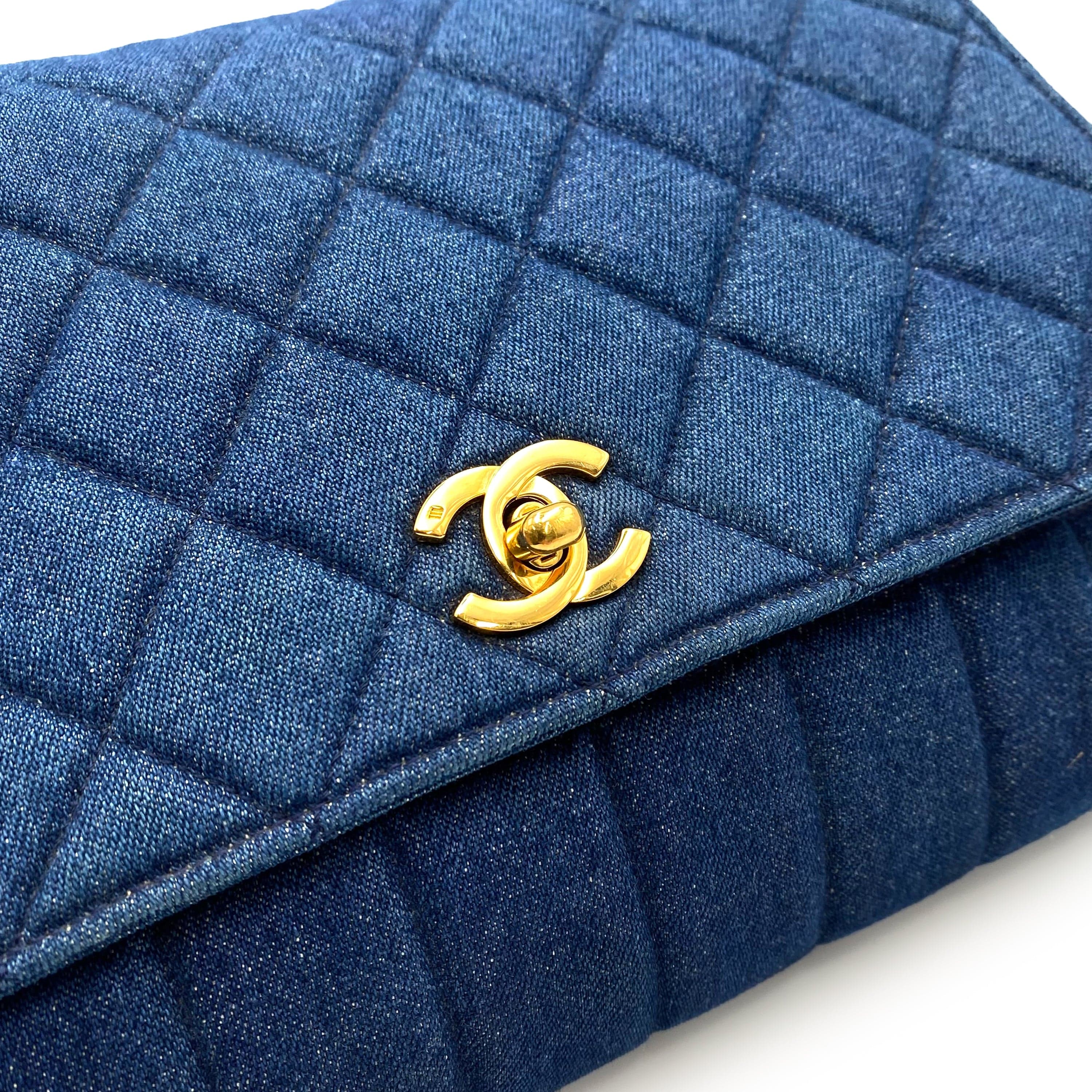 Chanel CHANEL VINTAGE MATELASSE SHOULDER BAG BLUE DENIM 90234542