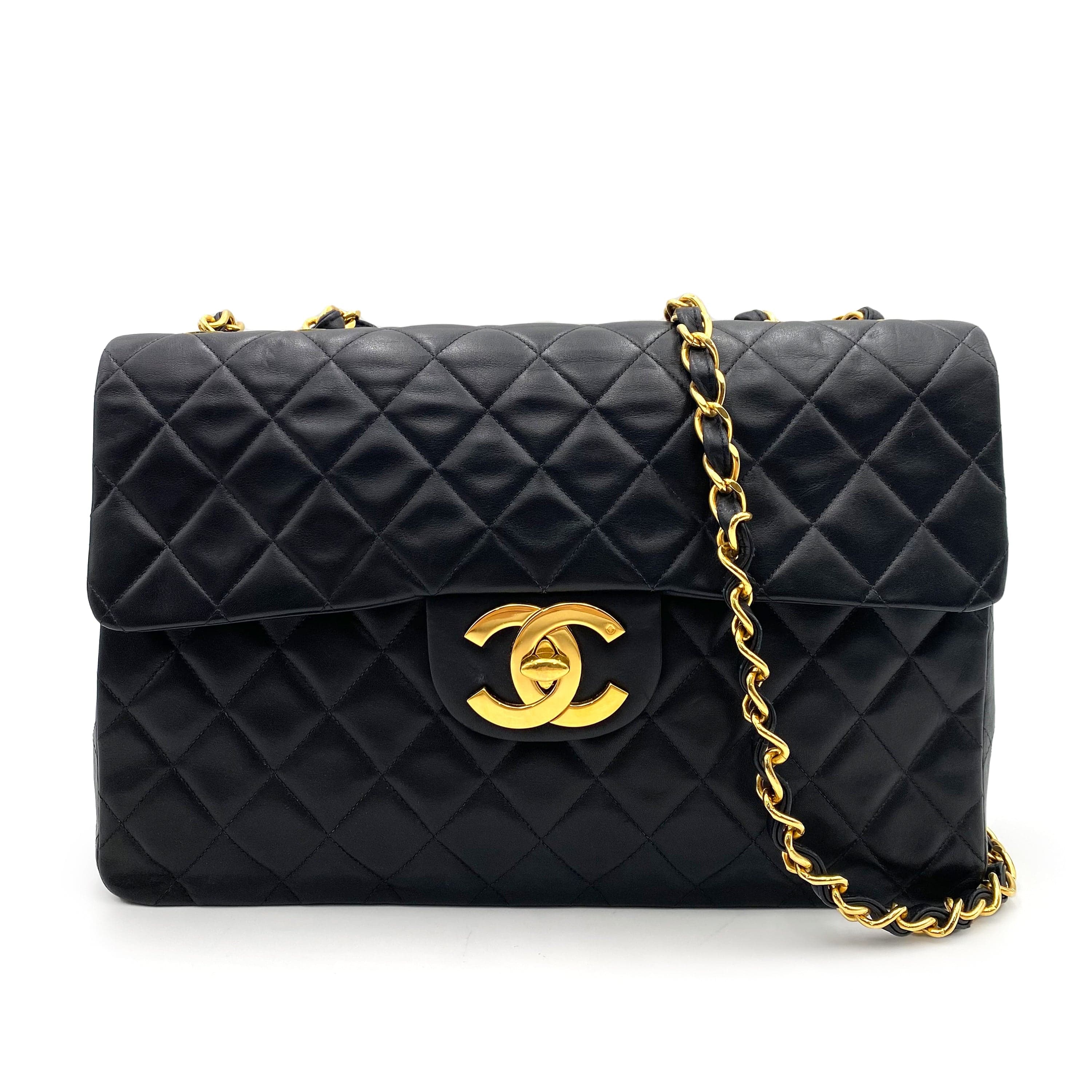 Chanel CHANEL VINTAGE MAXI MATELASSE 34 CHAIN SHOULDER BAG BLACK LAMB SKIN 90231645