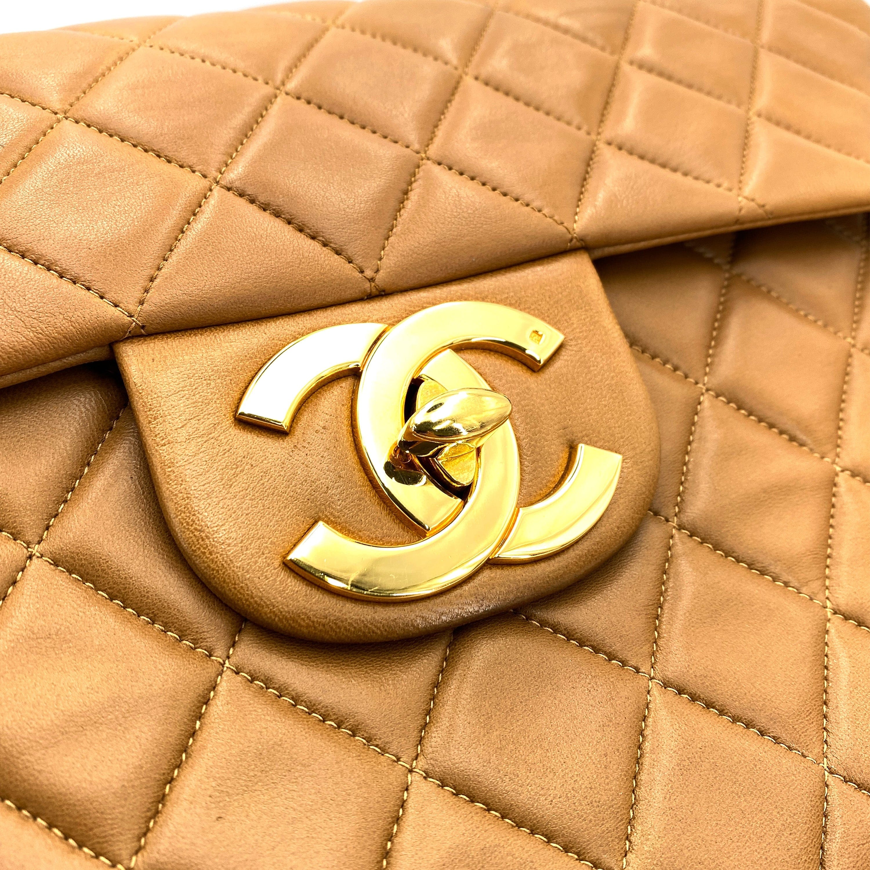 CHANEL CHANEL VINTAGE MAXI MATELASSE 34 CHAIN SHOULDER BAG CAMEL LAMB SKIN 90248811