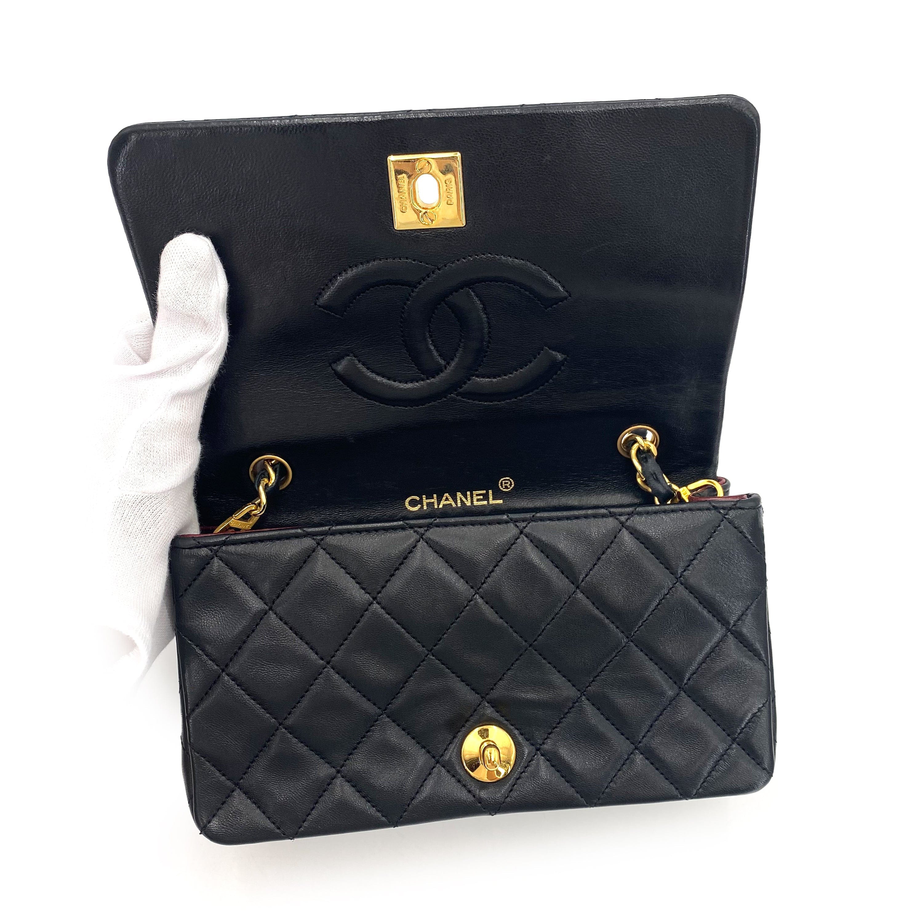 Chanel CHANEL VINTAGE MINI FULL FLAP CHAIN SHOULDER BAG BLACK LAMB SKIN 90240421