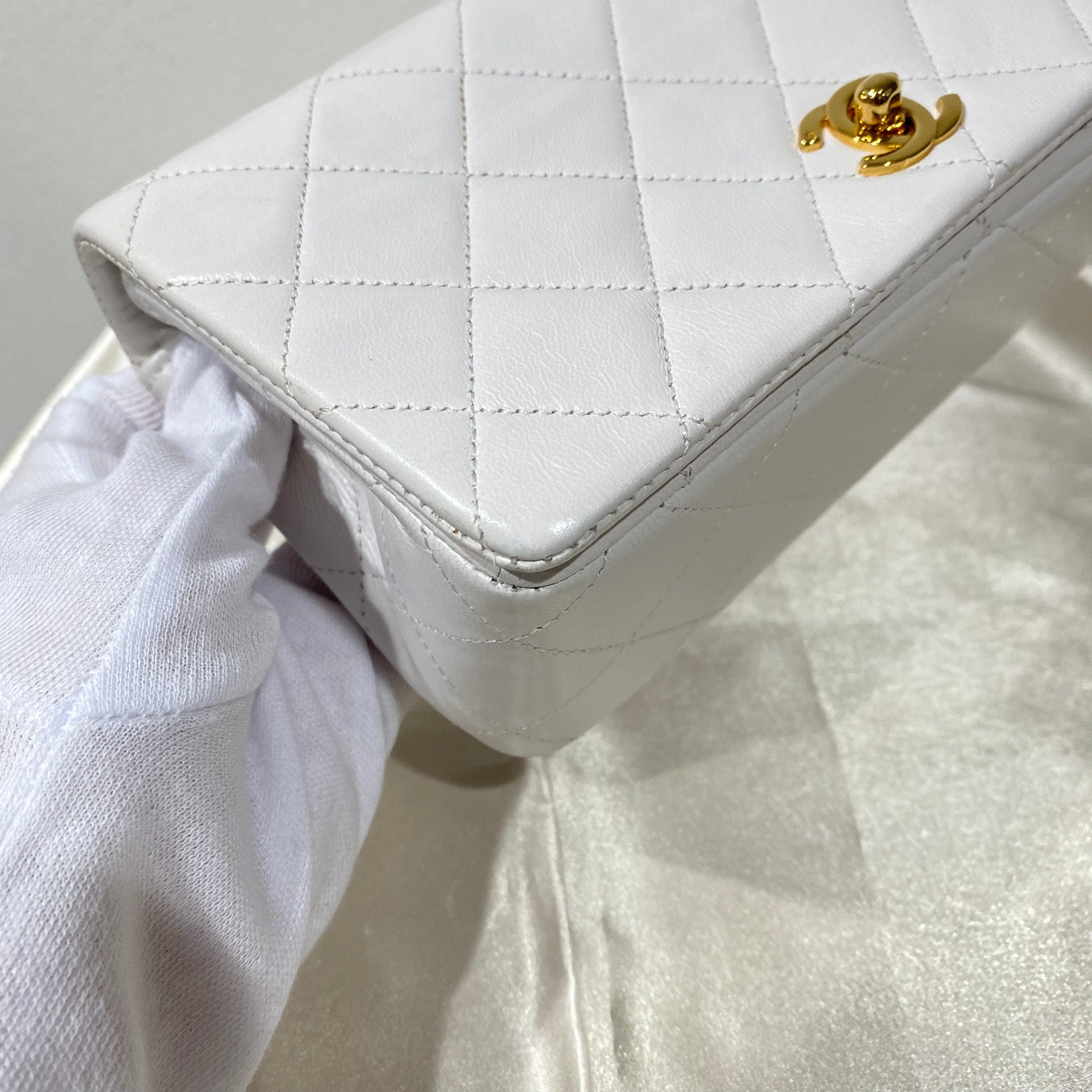 Chanel CHANEL VINTAGE MINI FULL FLAP WHITE LAMB SKIN 90198460