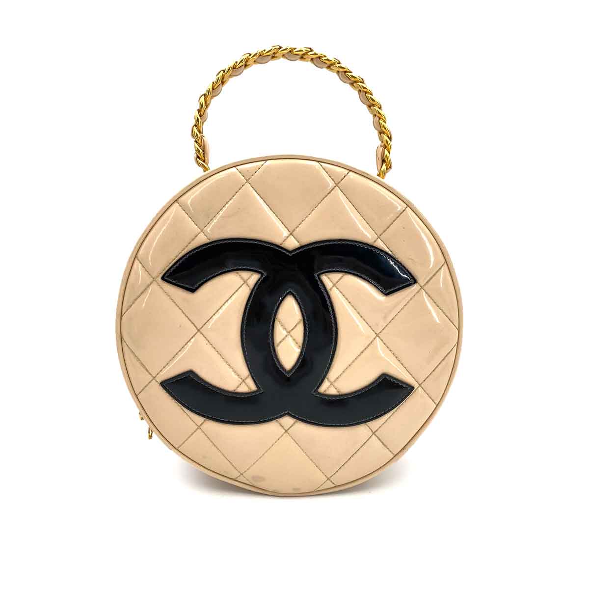 Chanel CHANEL VINTAGE ROUND VANITY HAND BAG BEIGE ENAMEL 90205179