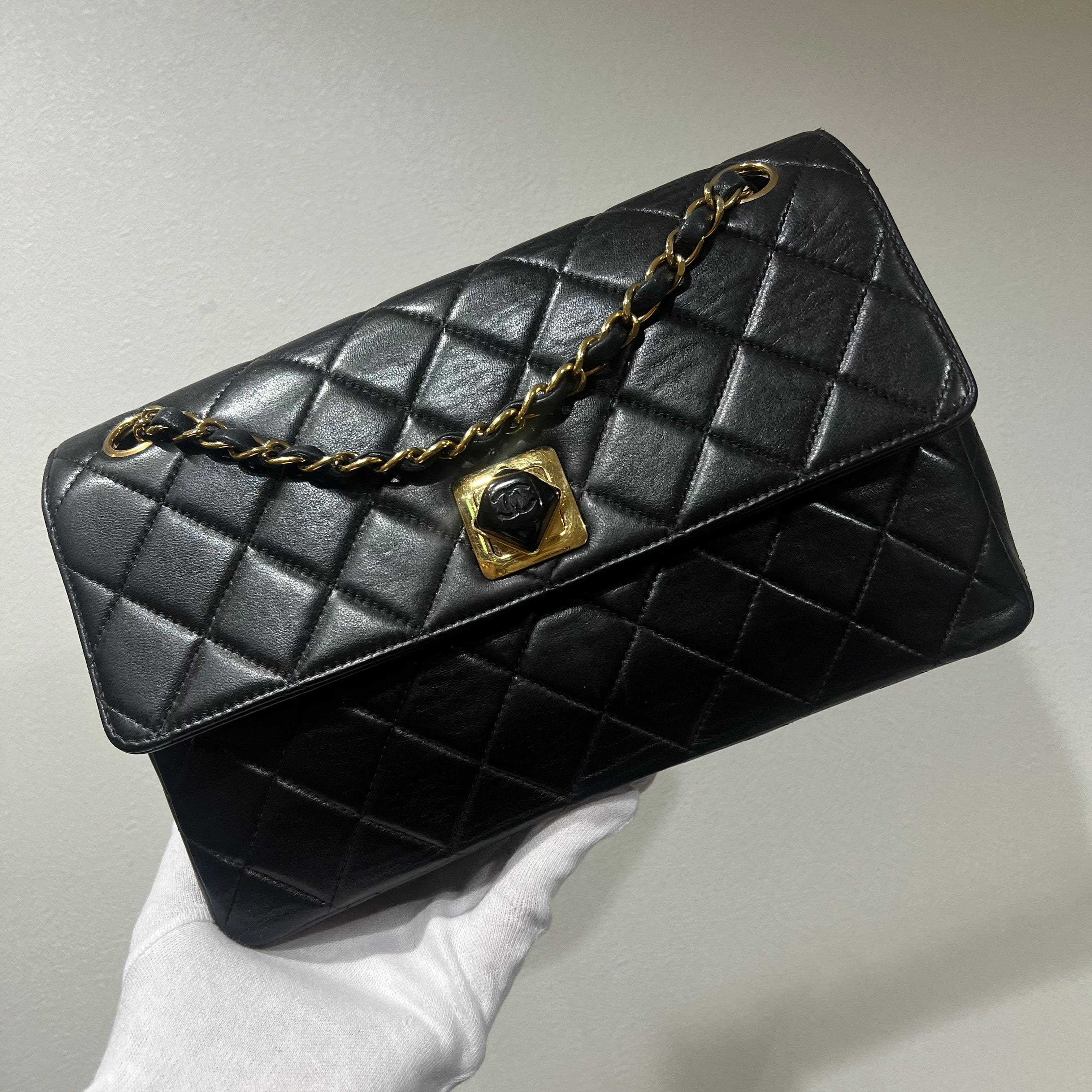 Chanel CHANEL VINTAGE SINGLE FLAP BAG LAMB SKIN BLACK 90204394