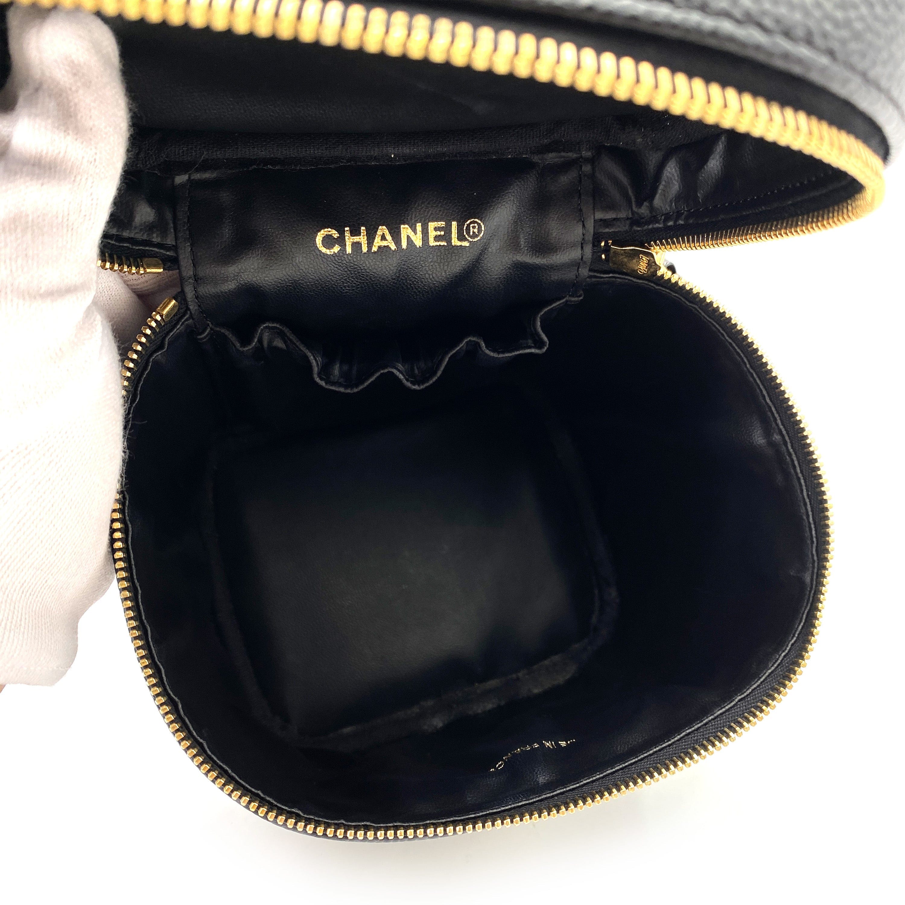 CHANEL CHANEL VINTAGE VANITY HAND BAG BLACK CAVIAR SKIN 90248350