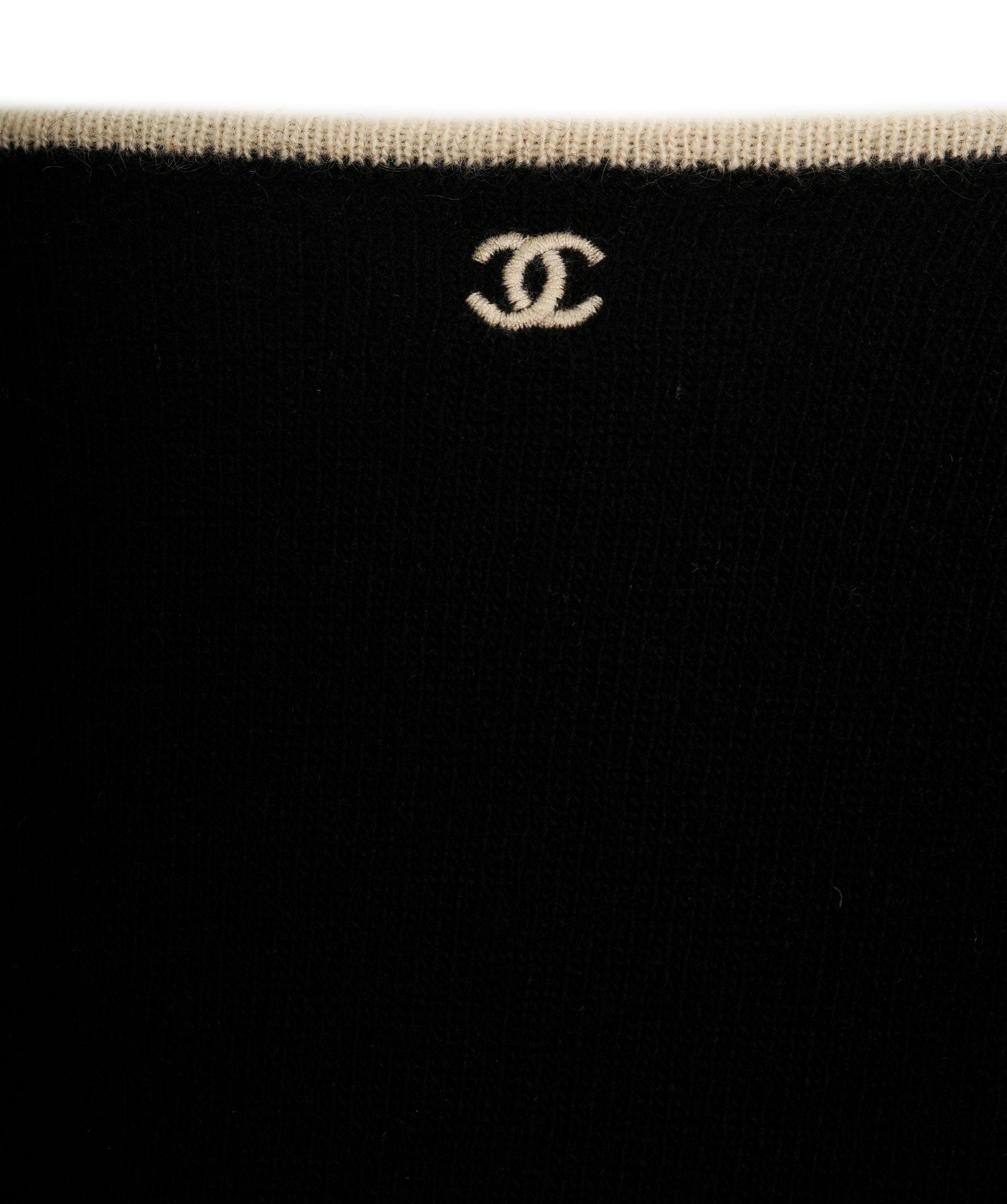 Chanel Chanel 97A CC Cashmere Sweater Black - ASL8656