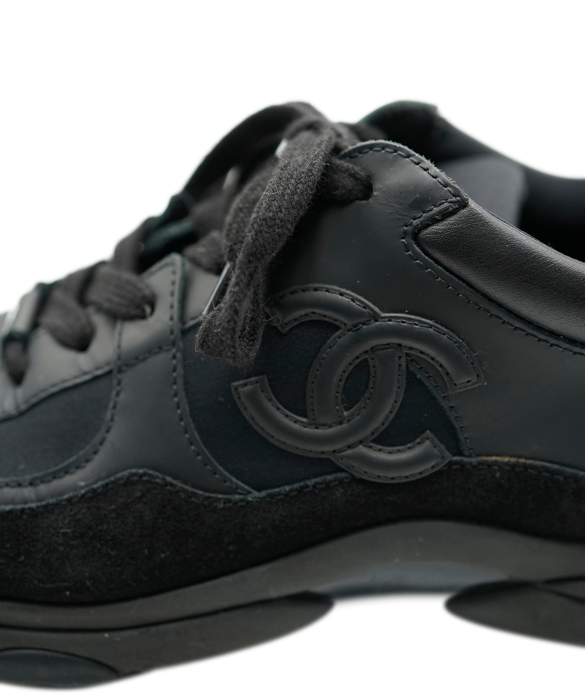 Chanel Chanel black leather trainers  - AJC0285