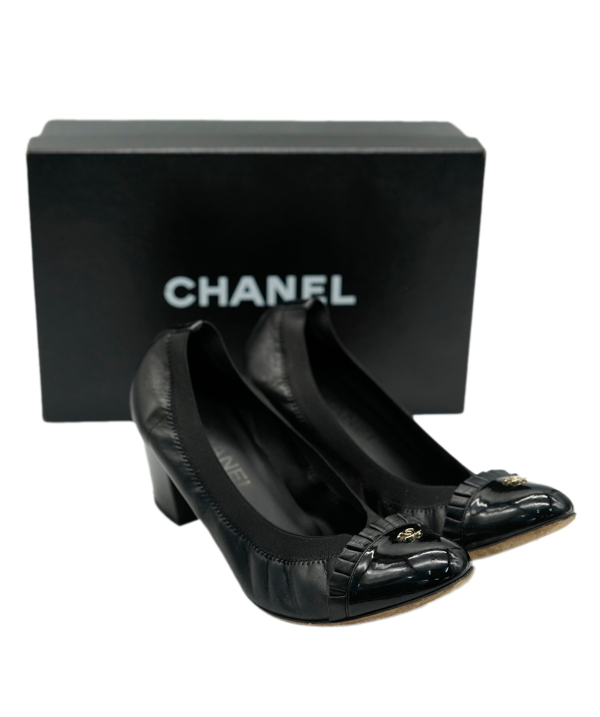 Chanel Chanel black quilted heels size 5 - AJC0111