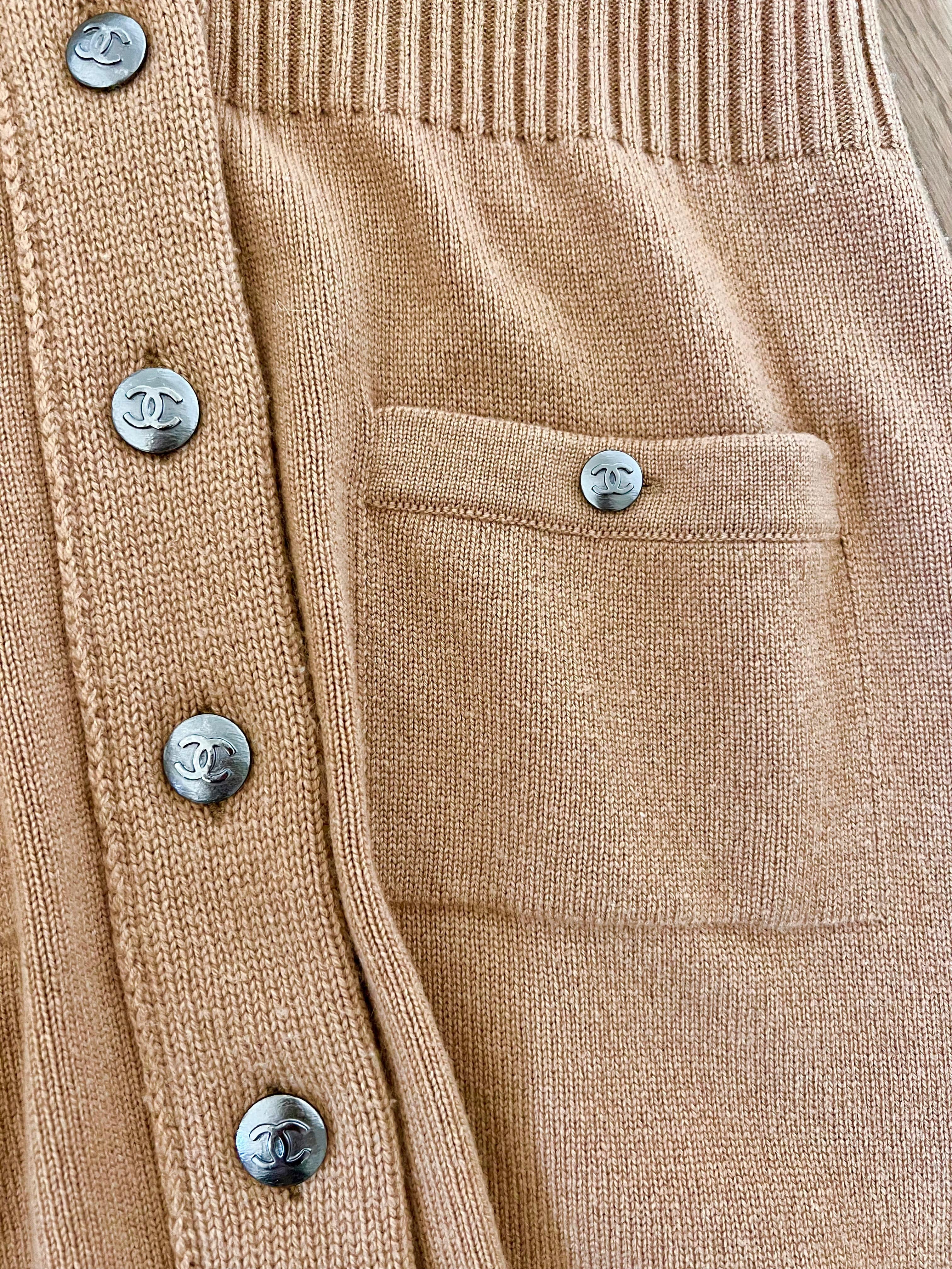 Chanel Chanel camel cashmere cardigan - AWL4173