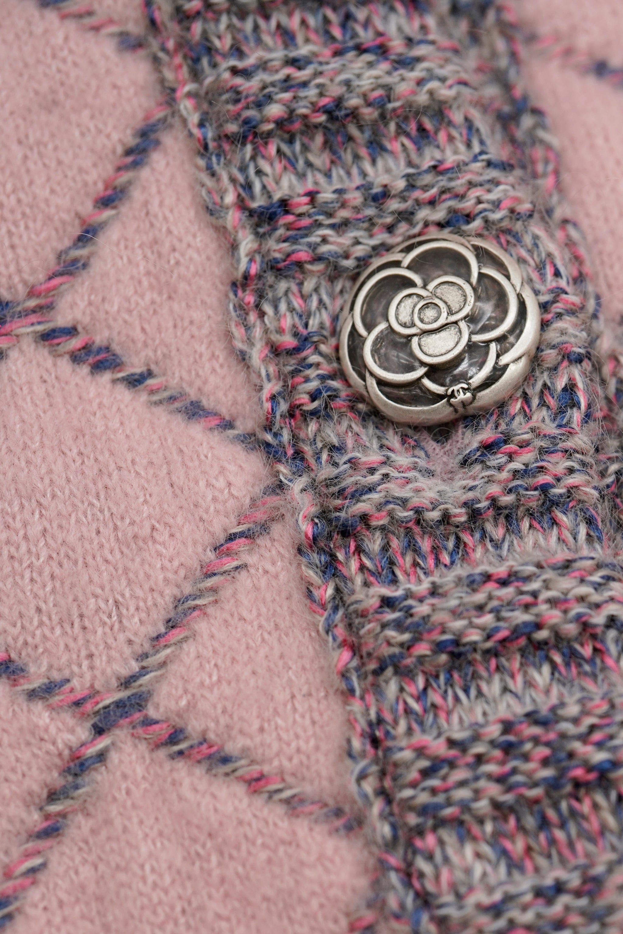 Chanel Chanel Cardigan long pink  AVC1251