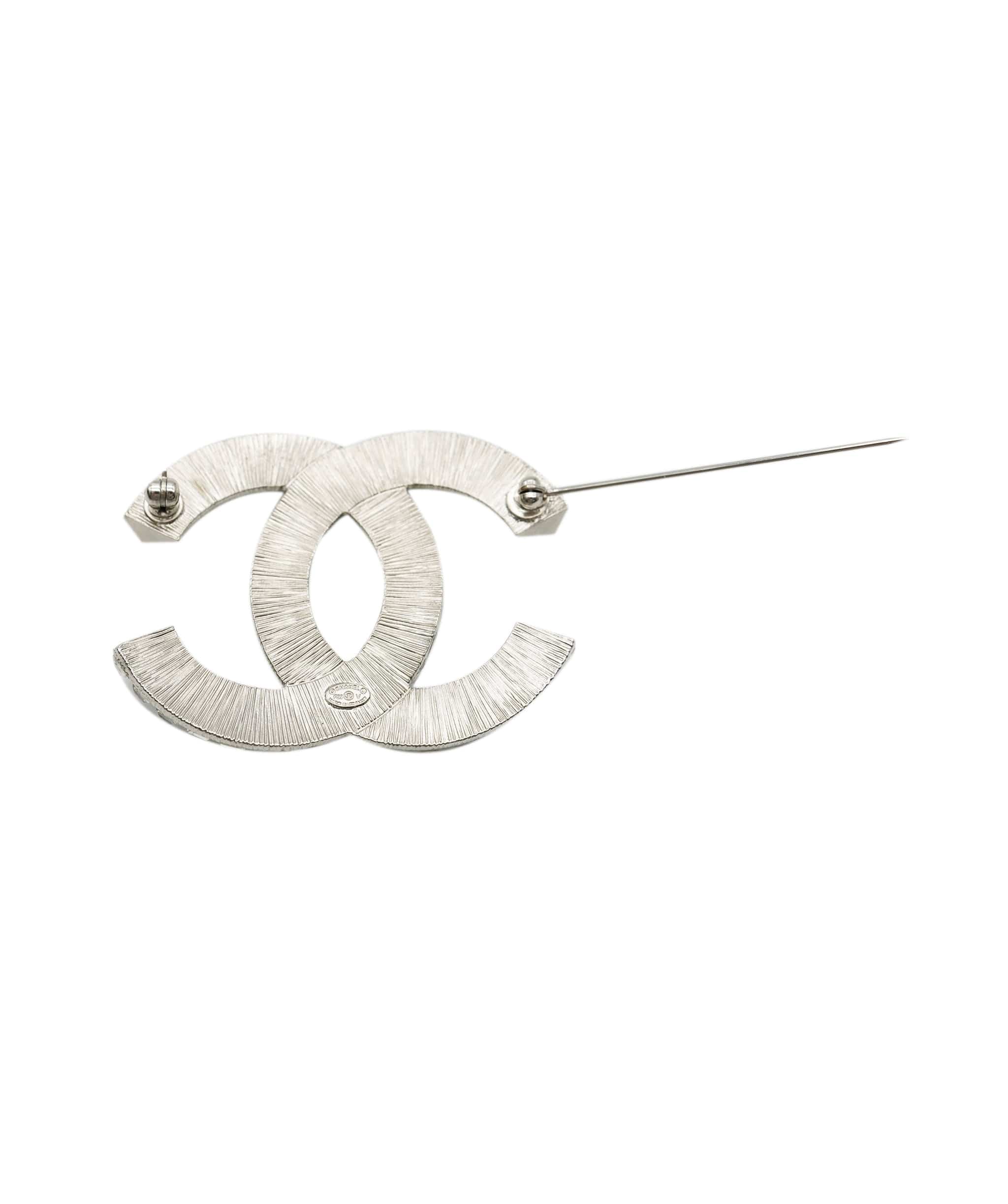 Chanel Chanel CC diamonte Brooch ALC0928