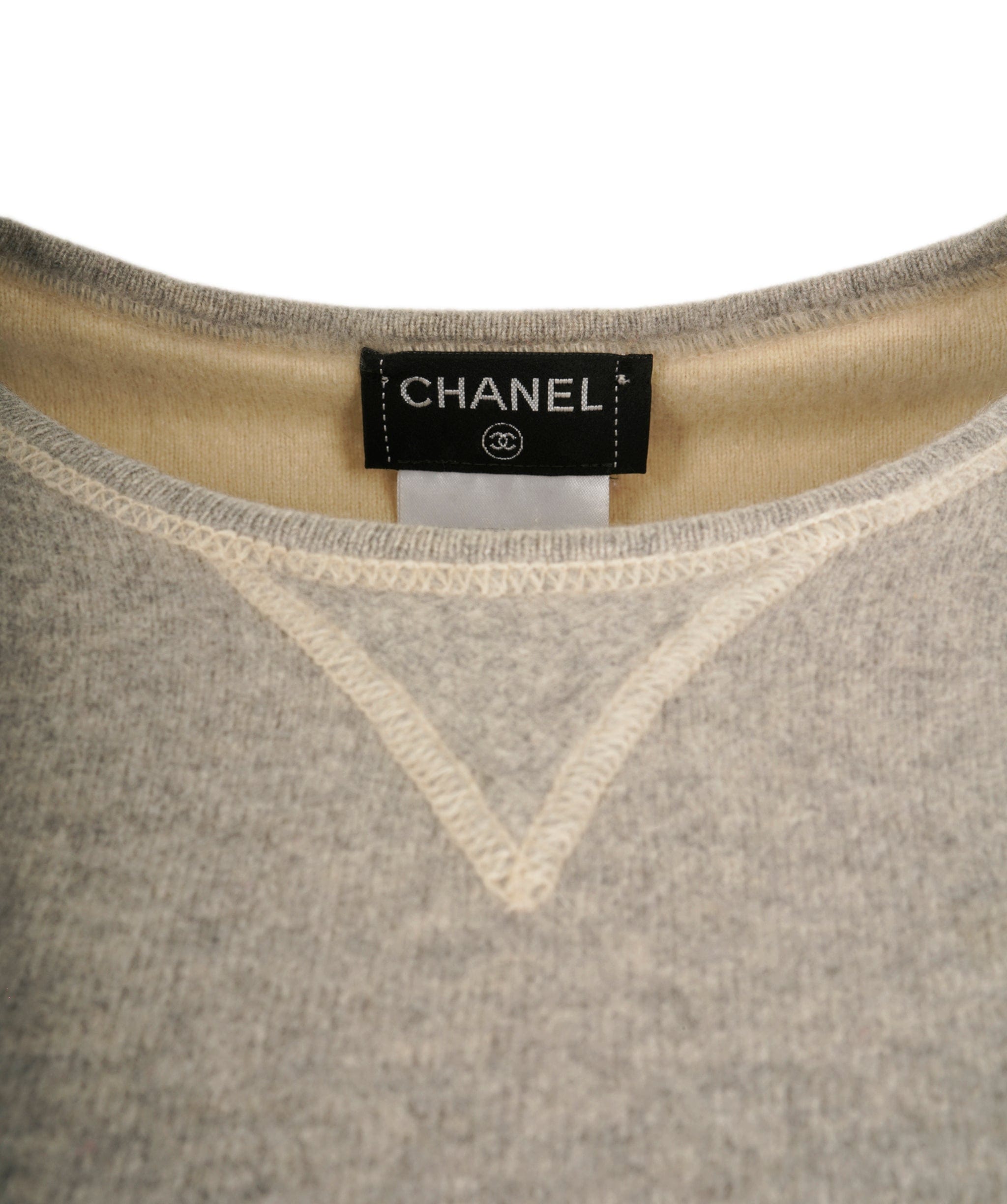 Chanel Chanel Chasmere Sweater Gray ASL8605