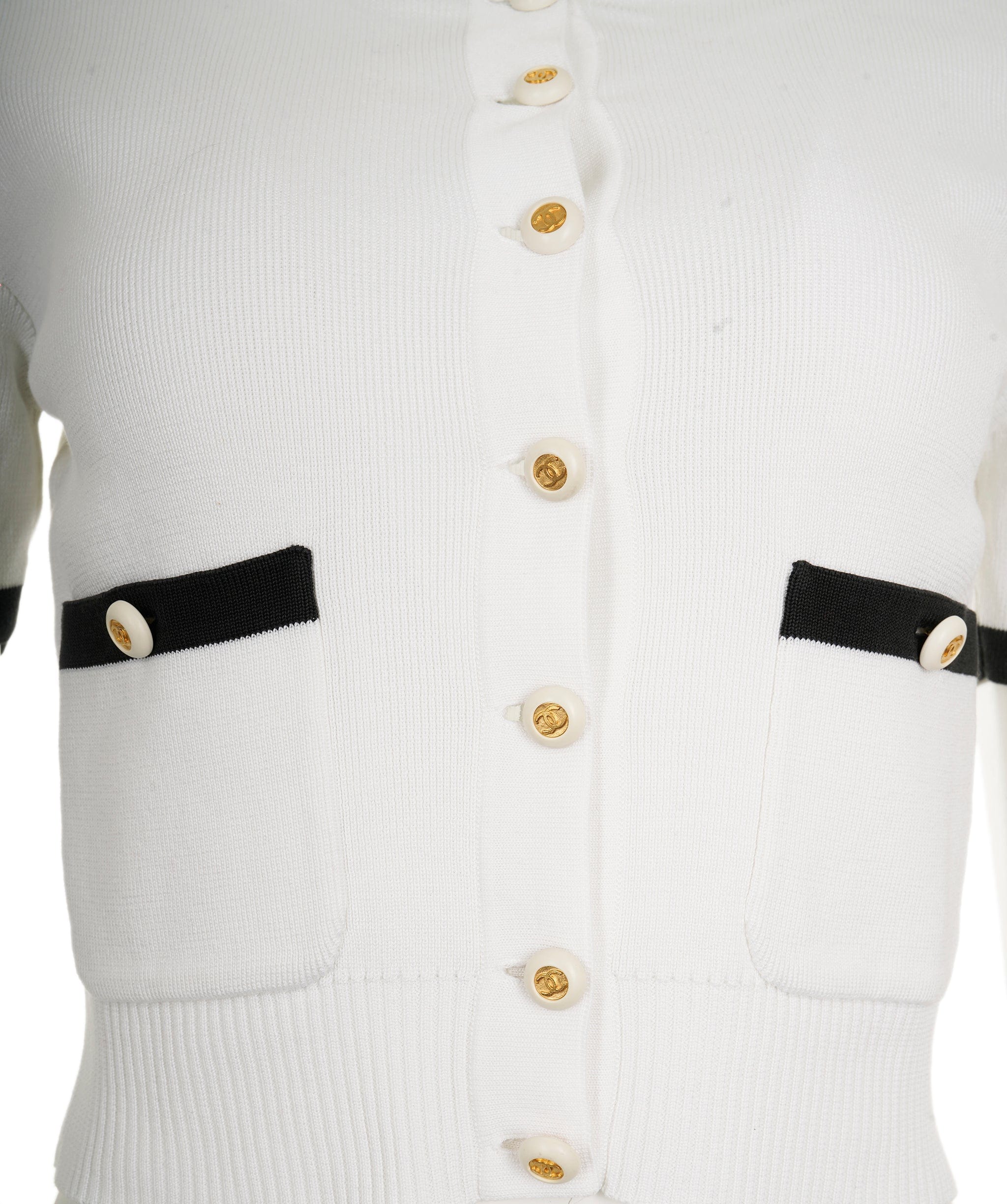 Chanel Chanel Gold Button Cropped Cardigan White ASL9341