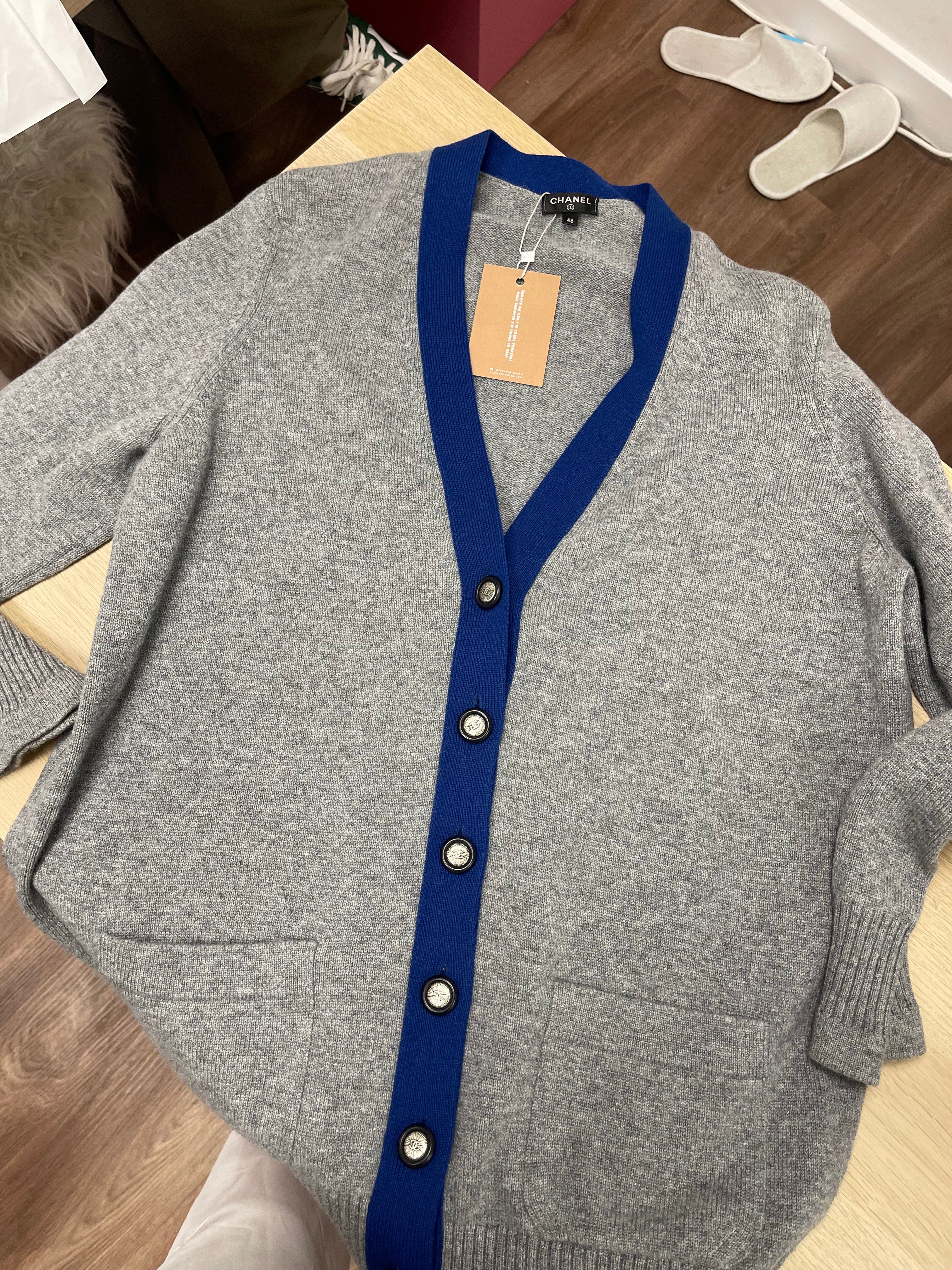 Chanel Chanel grey cardigan  ALL0494