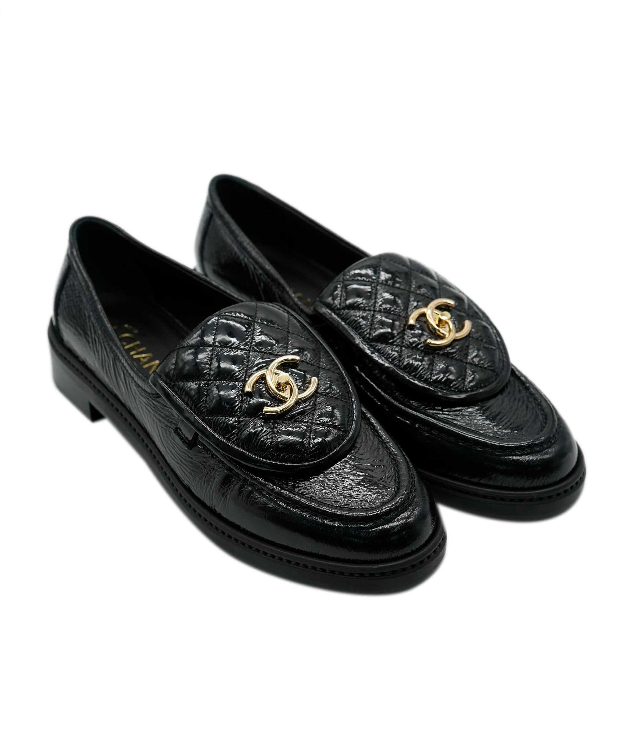 Chanel Chanel Patent Loafer 41.5 ALC0952