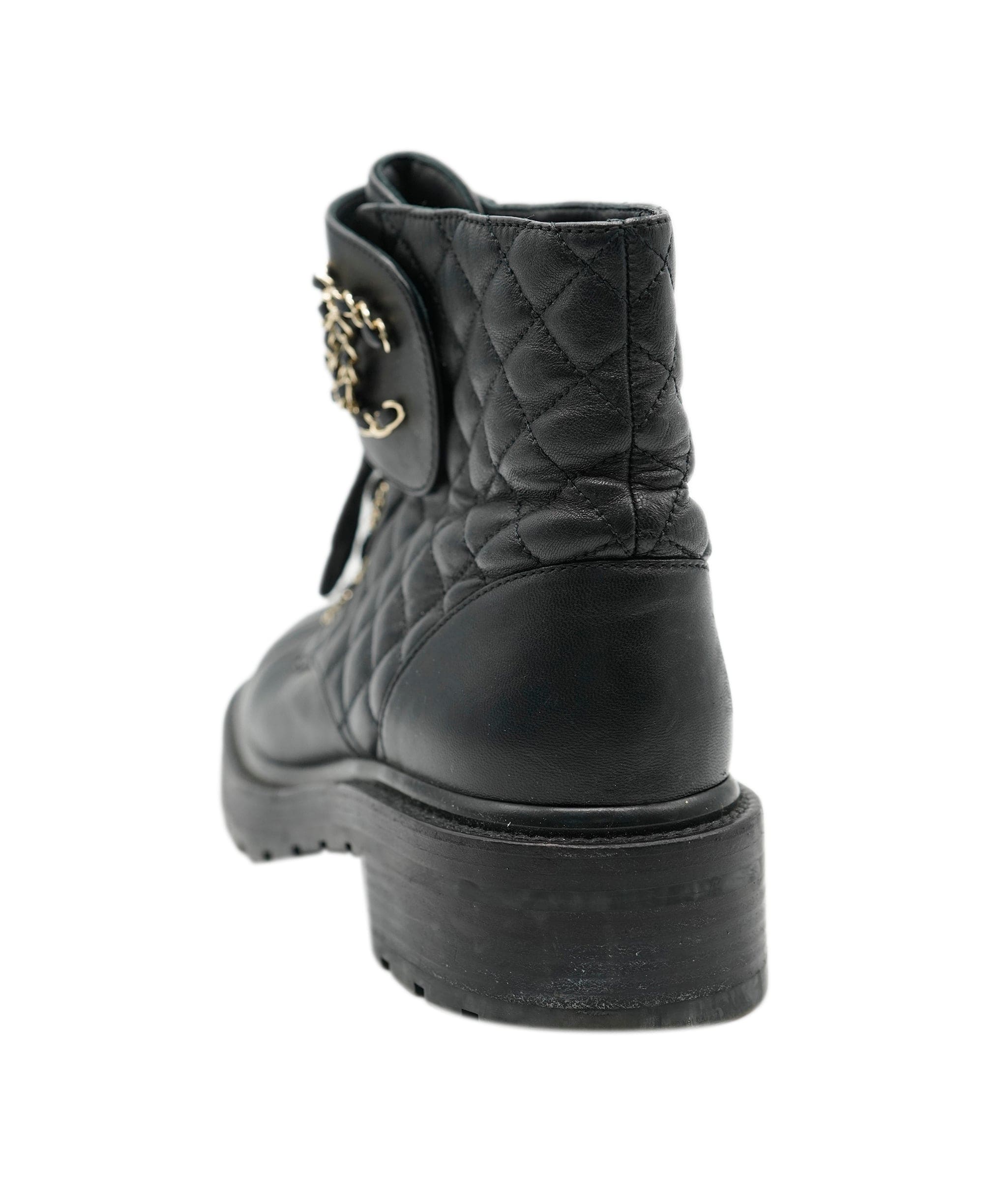 Chanel Chanel quilted black boots size 39.5 - AJC0441