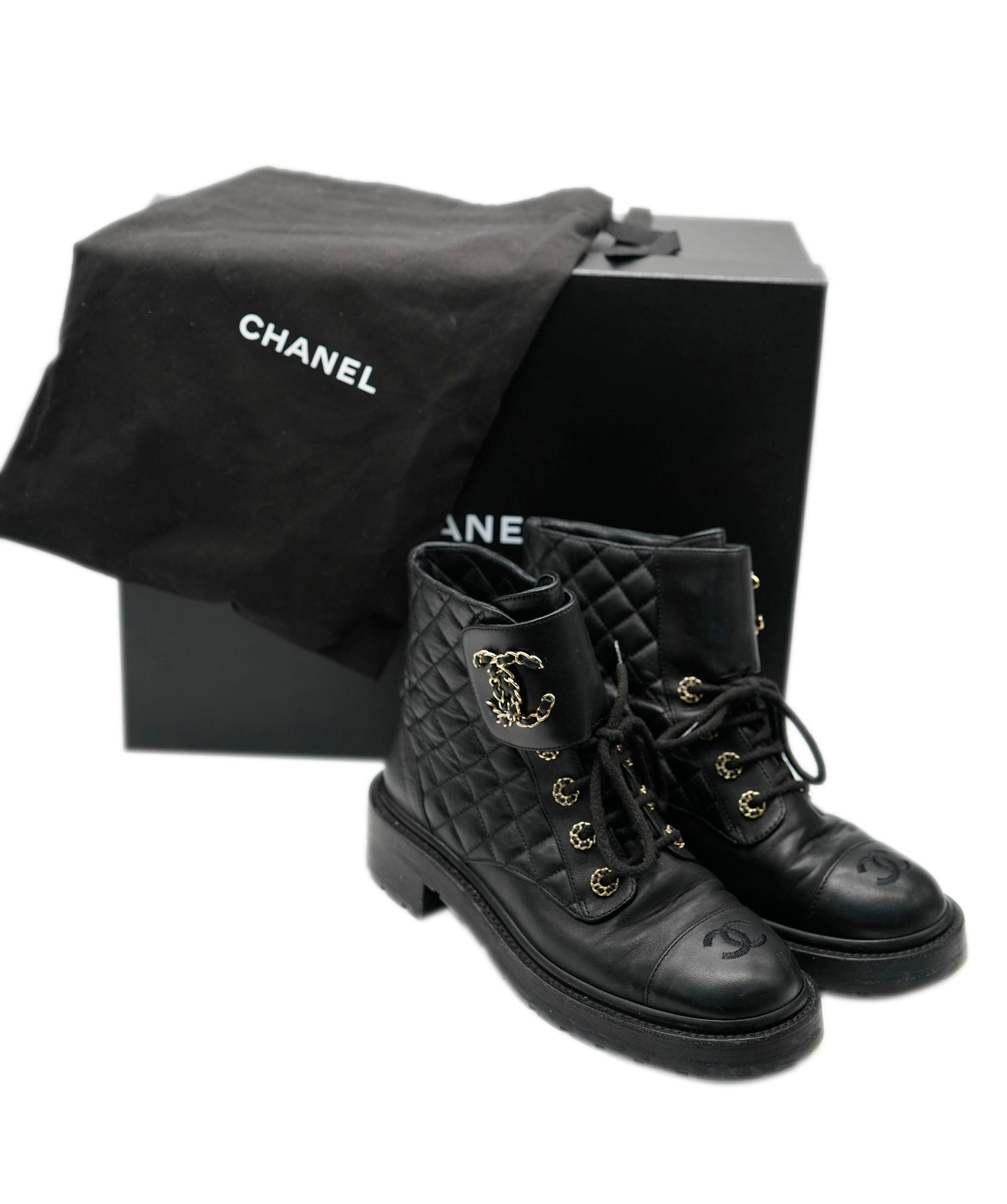 Chanel Chanel quilted black boots size 39.5 - AJC0441