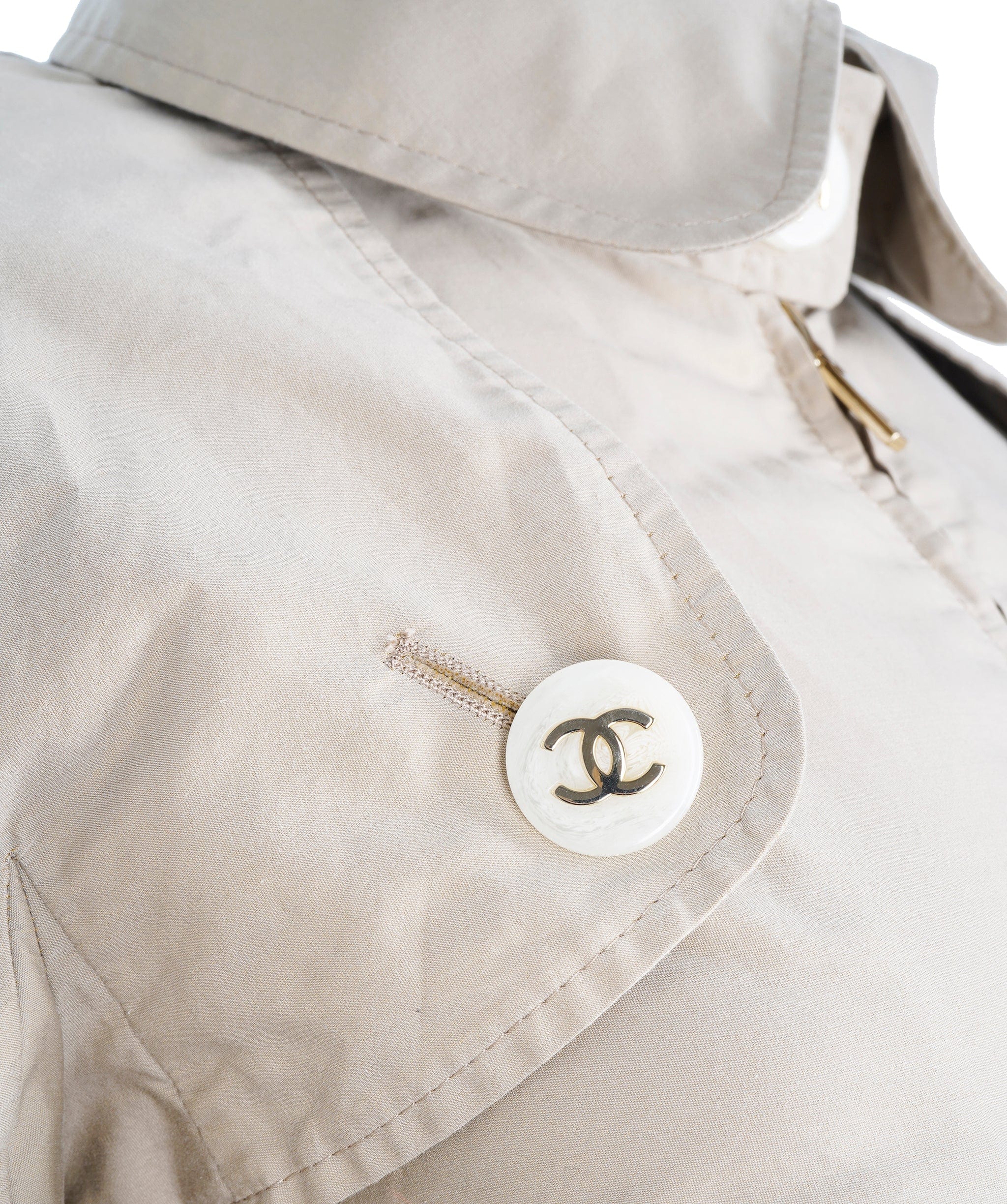 Chanel Chanel sandy trench with chanel buttons ASL9990