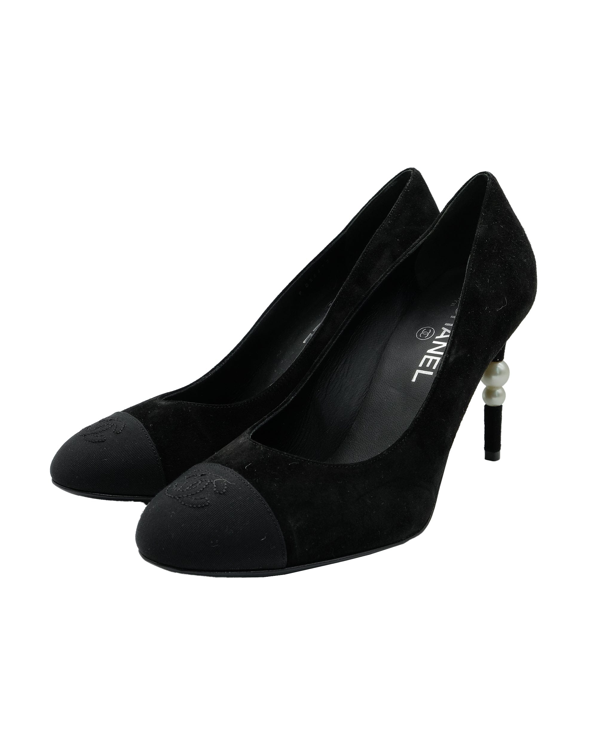 Chanel Chanel Suede Black Pumps RJC2749