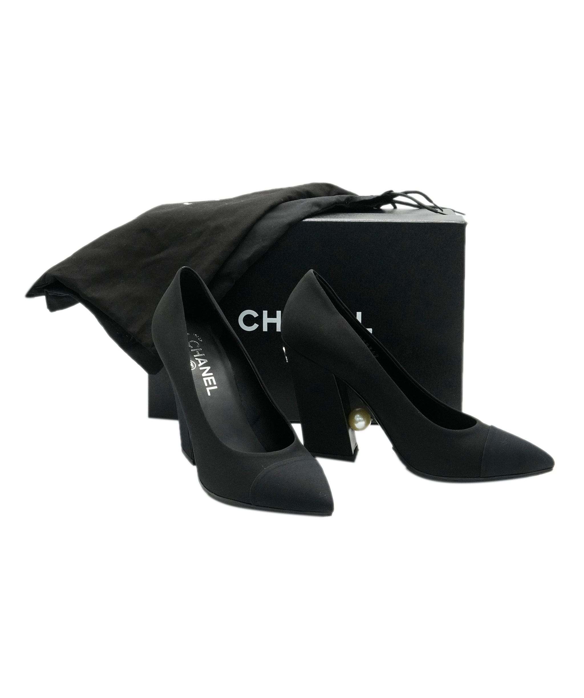 Chanel Chanel black pearl pointed heels size 38 - AJC0663