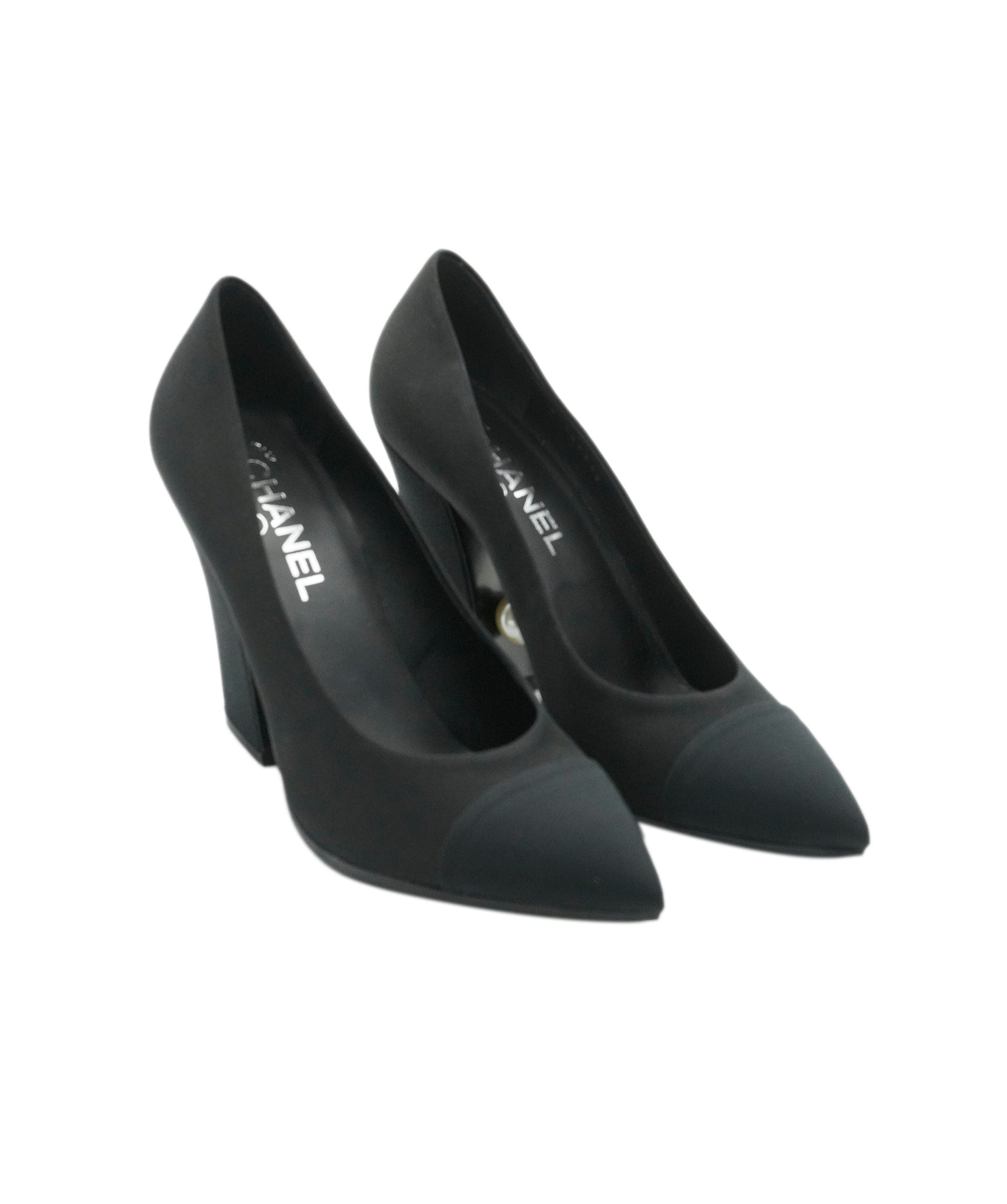 Chanel Chanel black pearl pointed heels size 38 - AJC0663