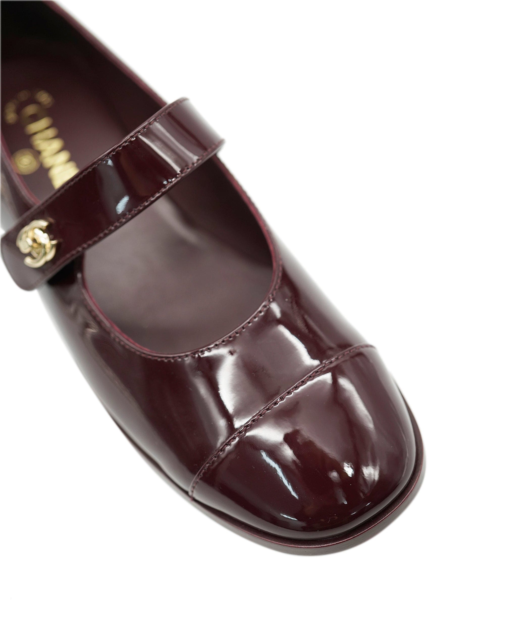 Chanel Chanel Mary Janes Patent Burgundy Leather Ballet Flats ALC1884