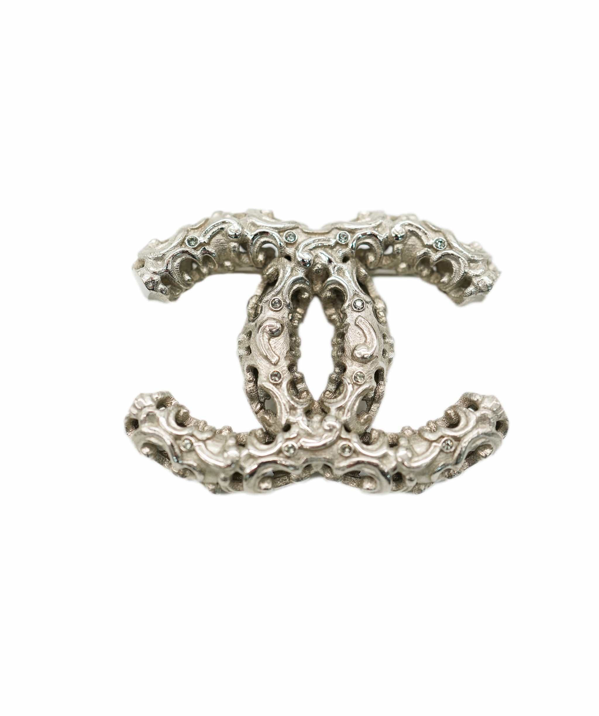 Chanel Chanel CC silver brooch  - AJC0724