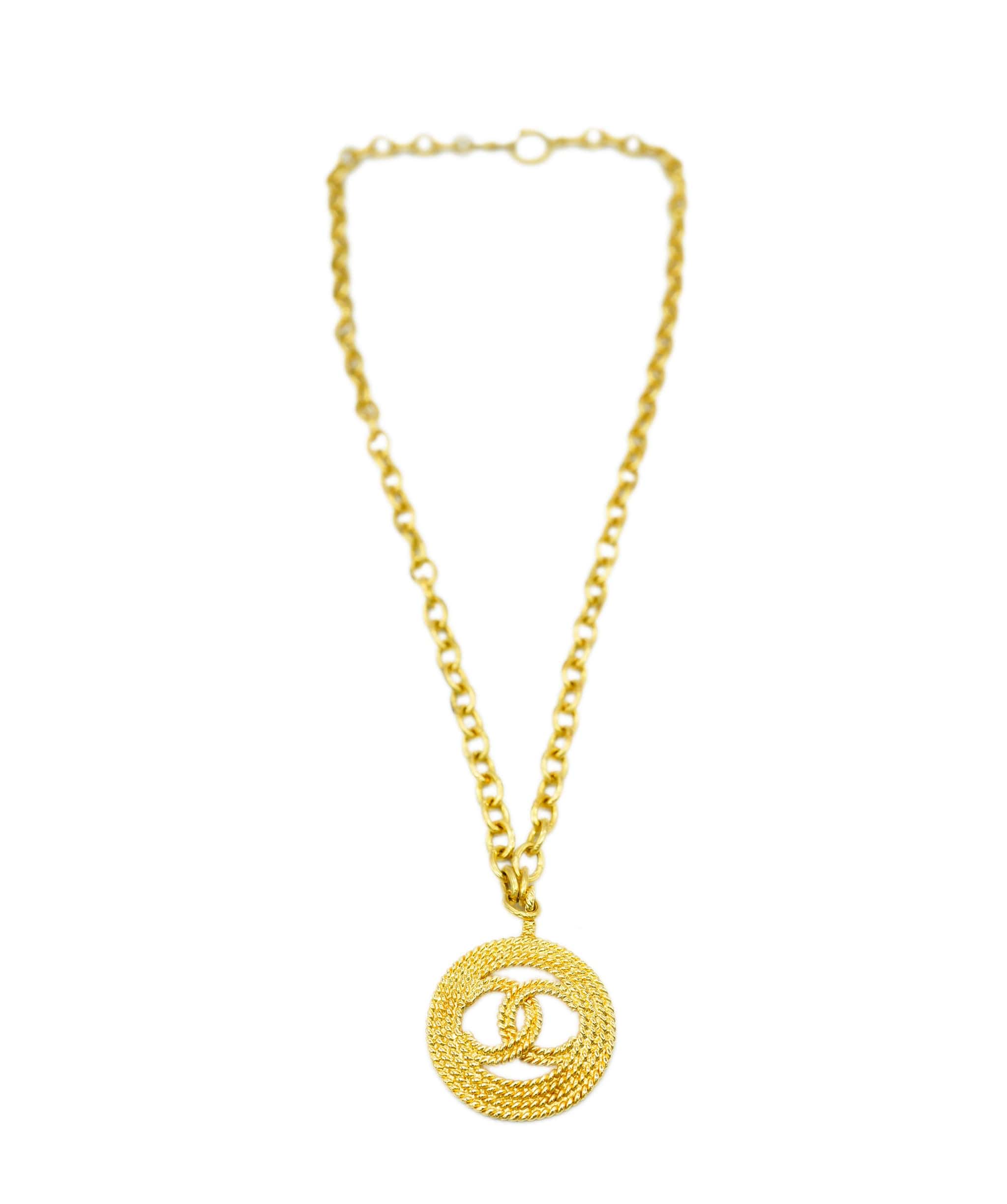 Chanel CHANEL COCO Mark Necklace Gold CC Auth am6333 DBXS1735