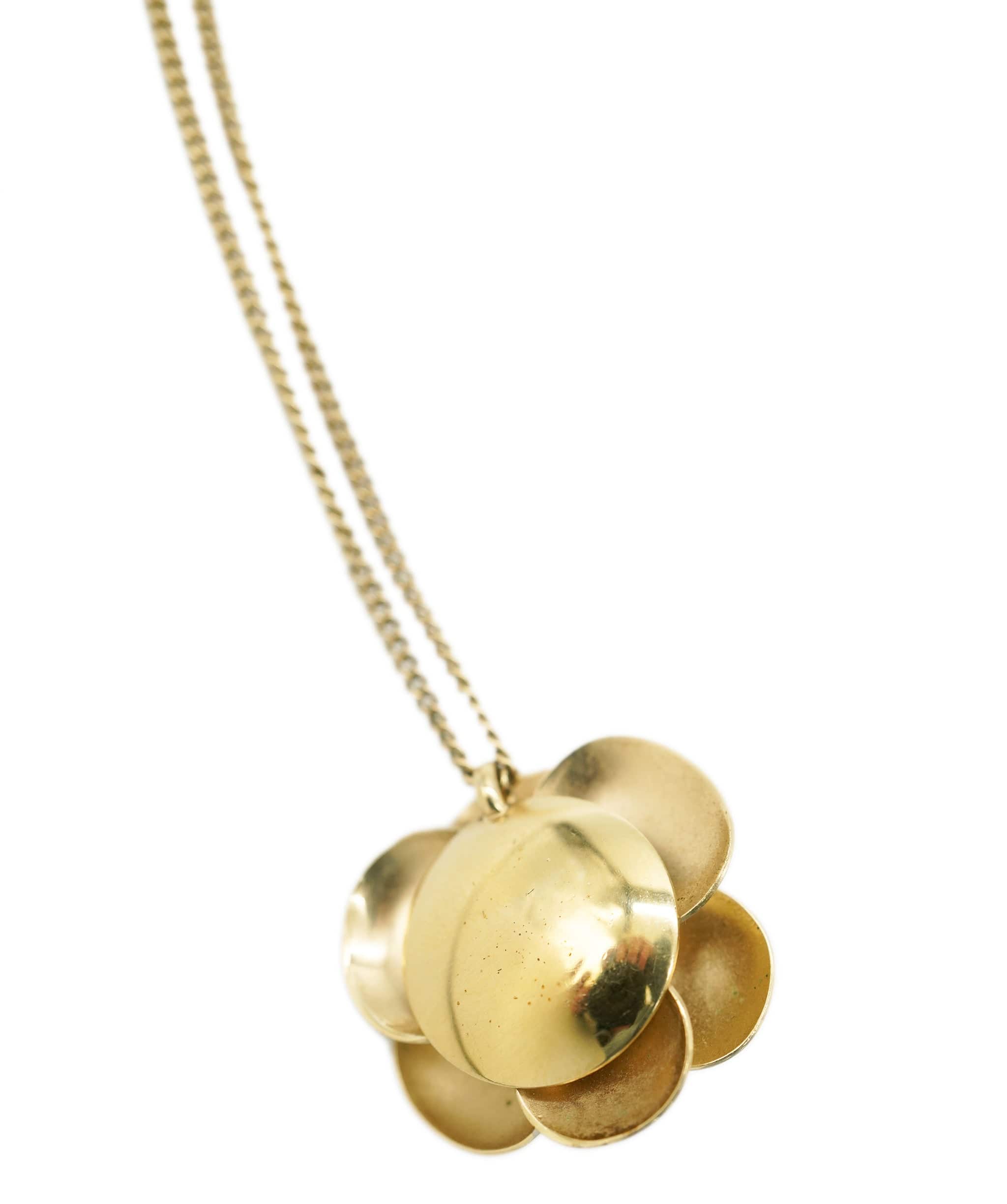 Chanel Chanel cream camellia flower pendant necklace - AJL0184