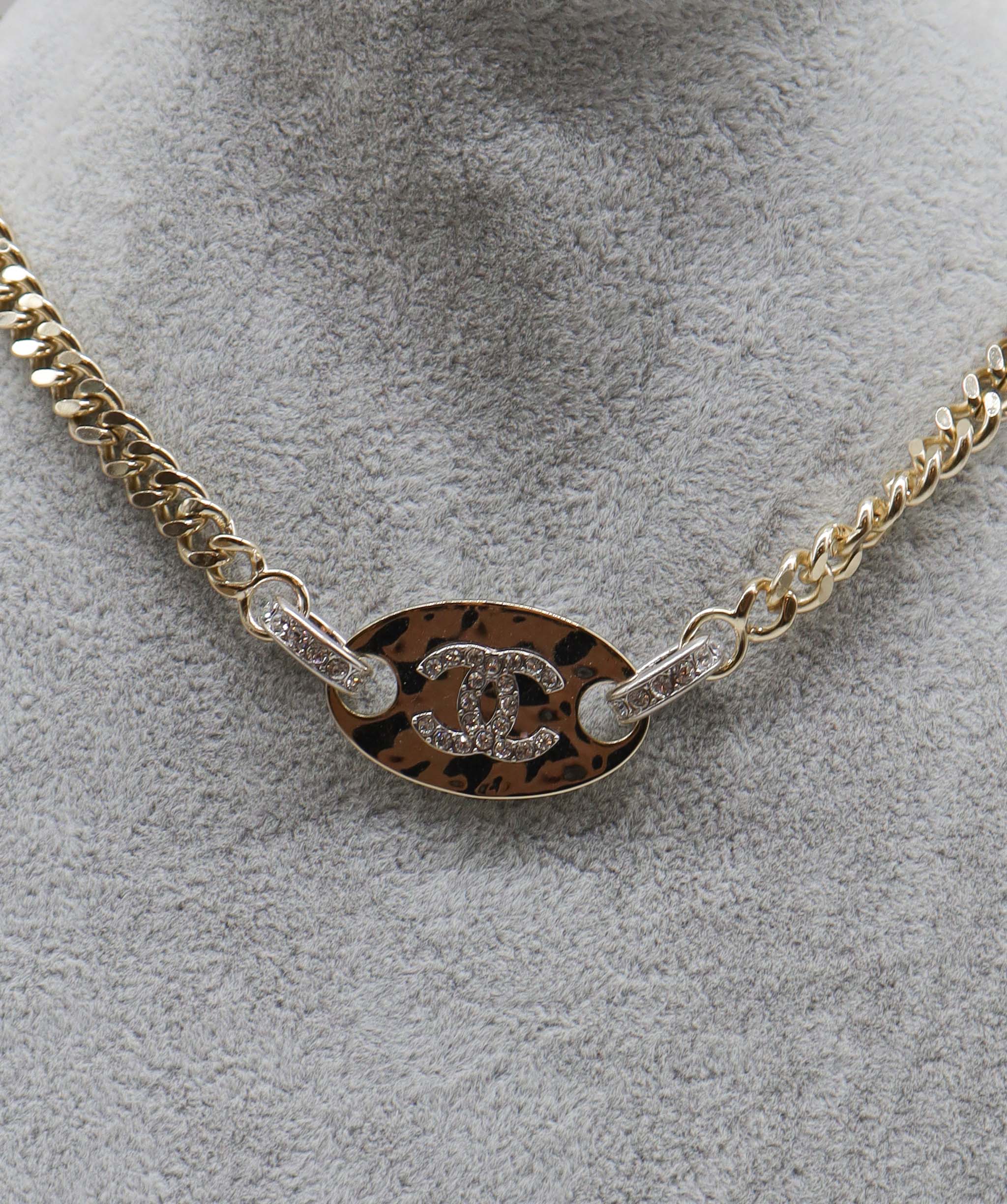 Chanel CHANEL NECKLACE COCOMARK RHINESTONE ACCESSORY A22S 90210917 90210917