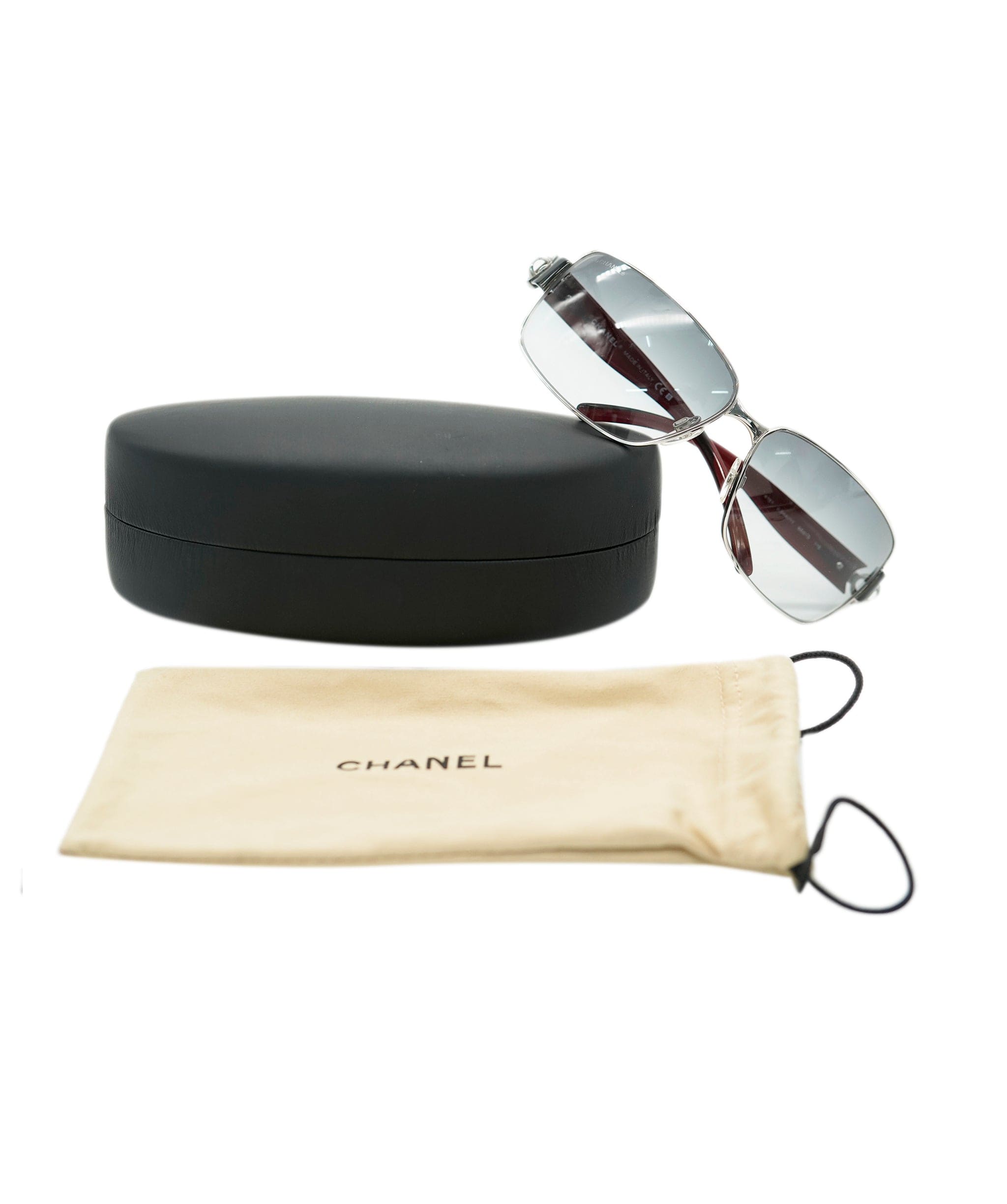 Chanel Chanel Vintage CC Sunglasses With Case  ALC1714