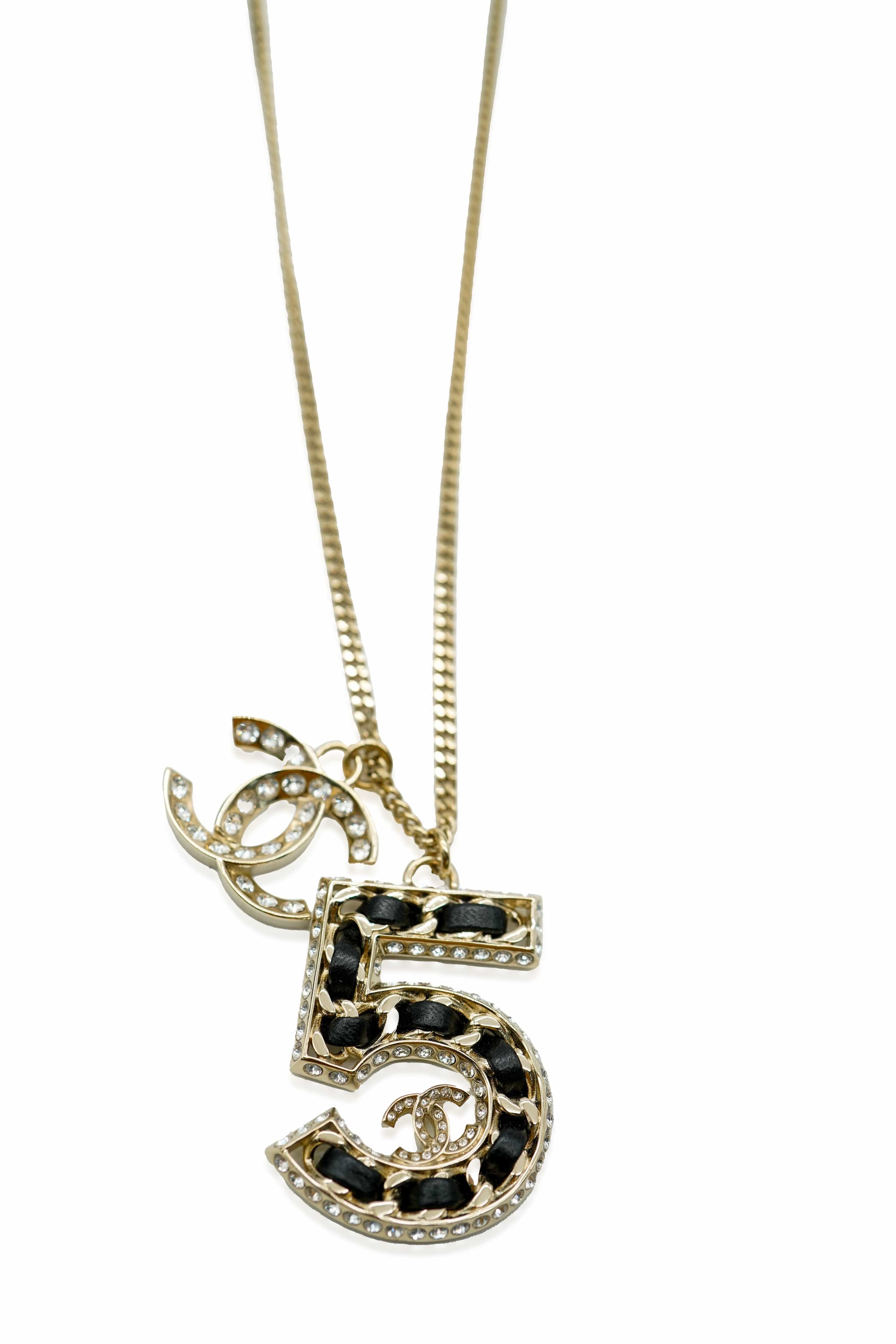 Chanel Chanel 2023 No.5 Woven Chain Pendant WIth Strass CC And Leather Gold Plated