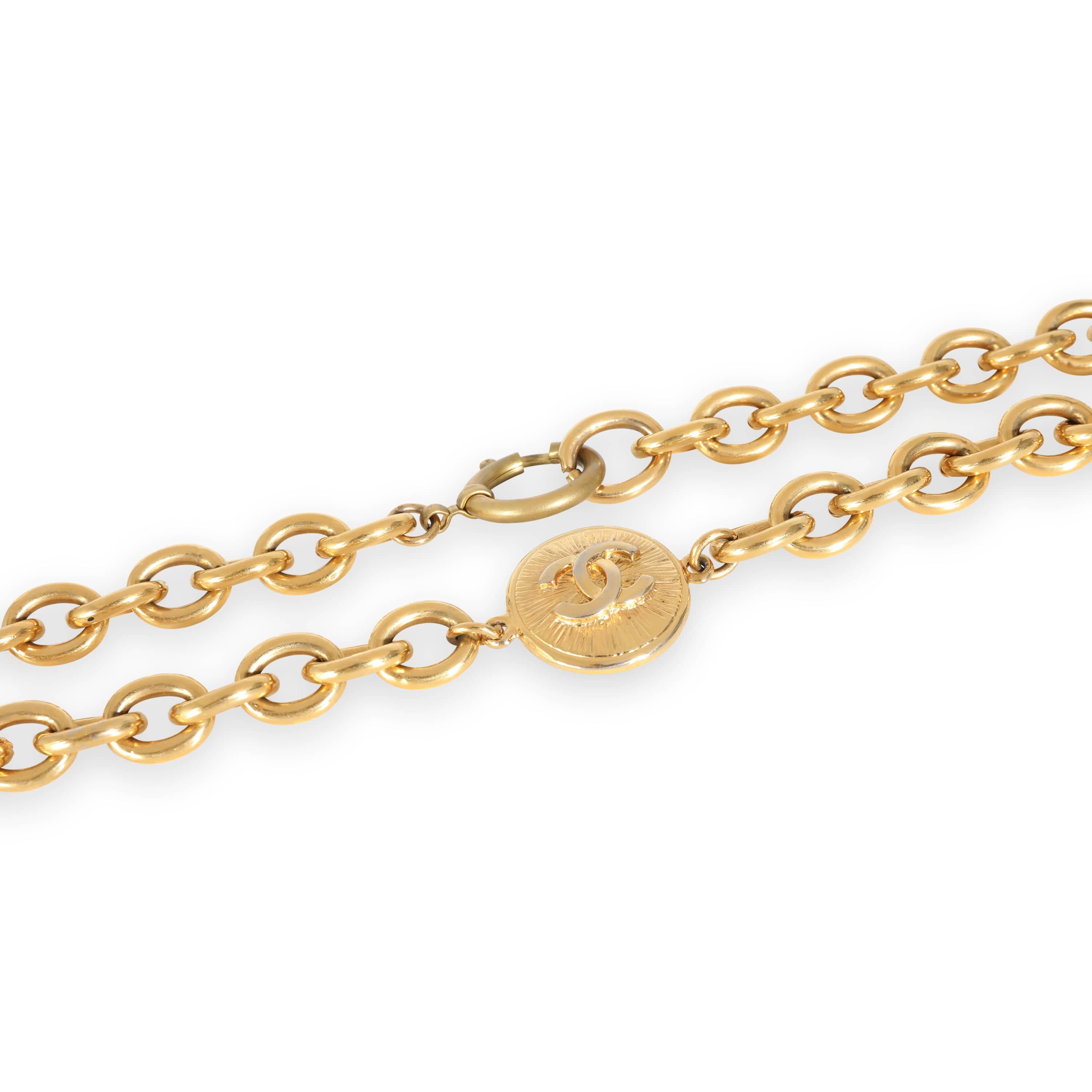 Chanel Chanel Vintage Fashion Necklace in  Gold Plated