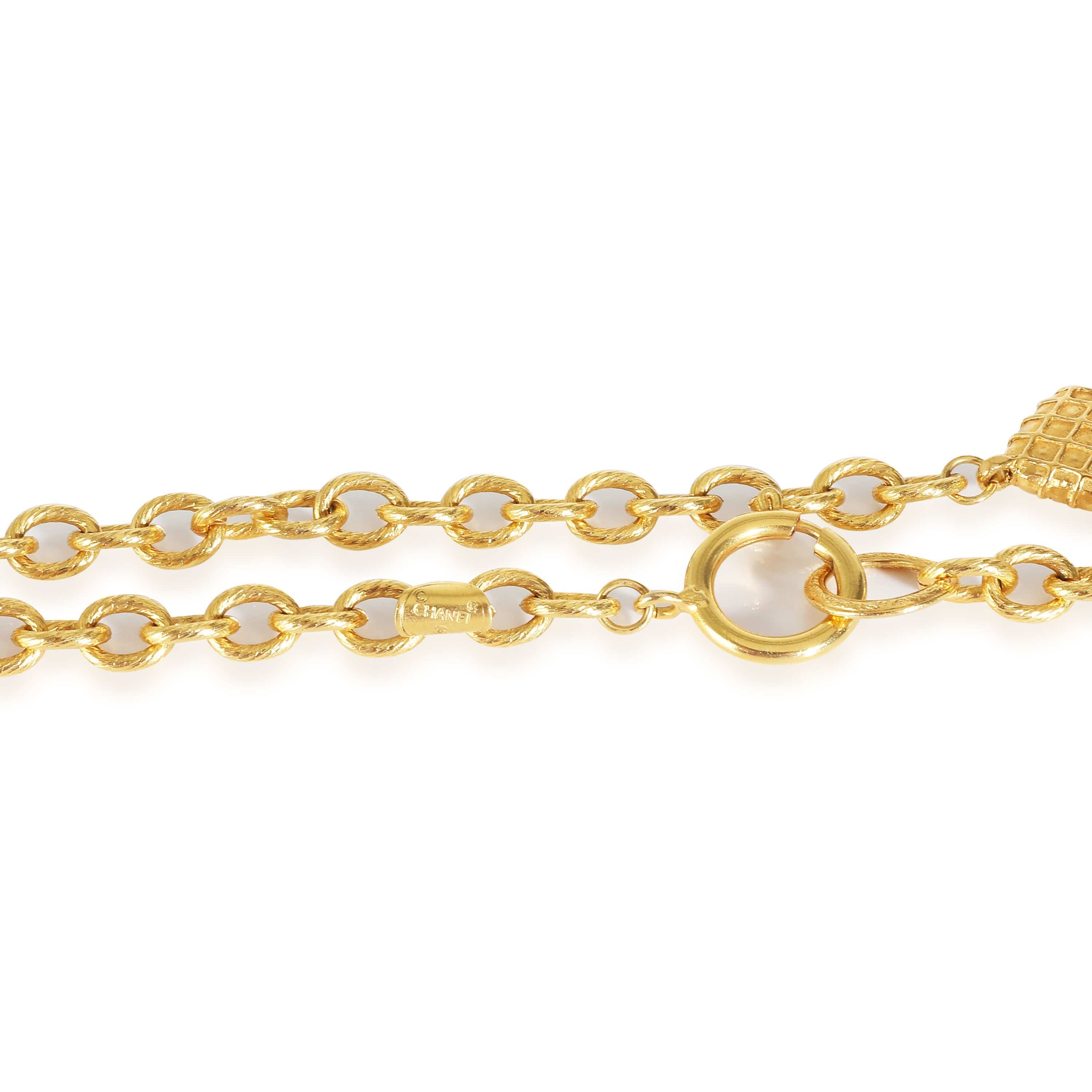 Chanel Vintage Quilted Station Necklace in  Gold Plated