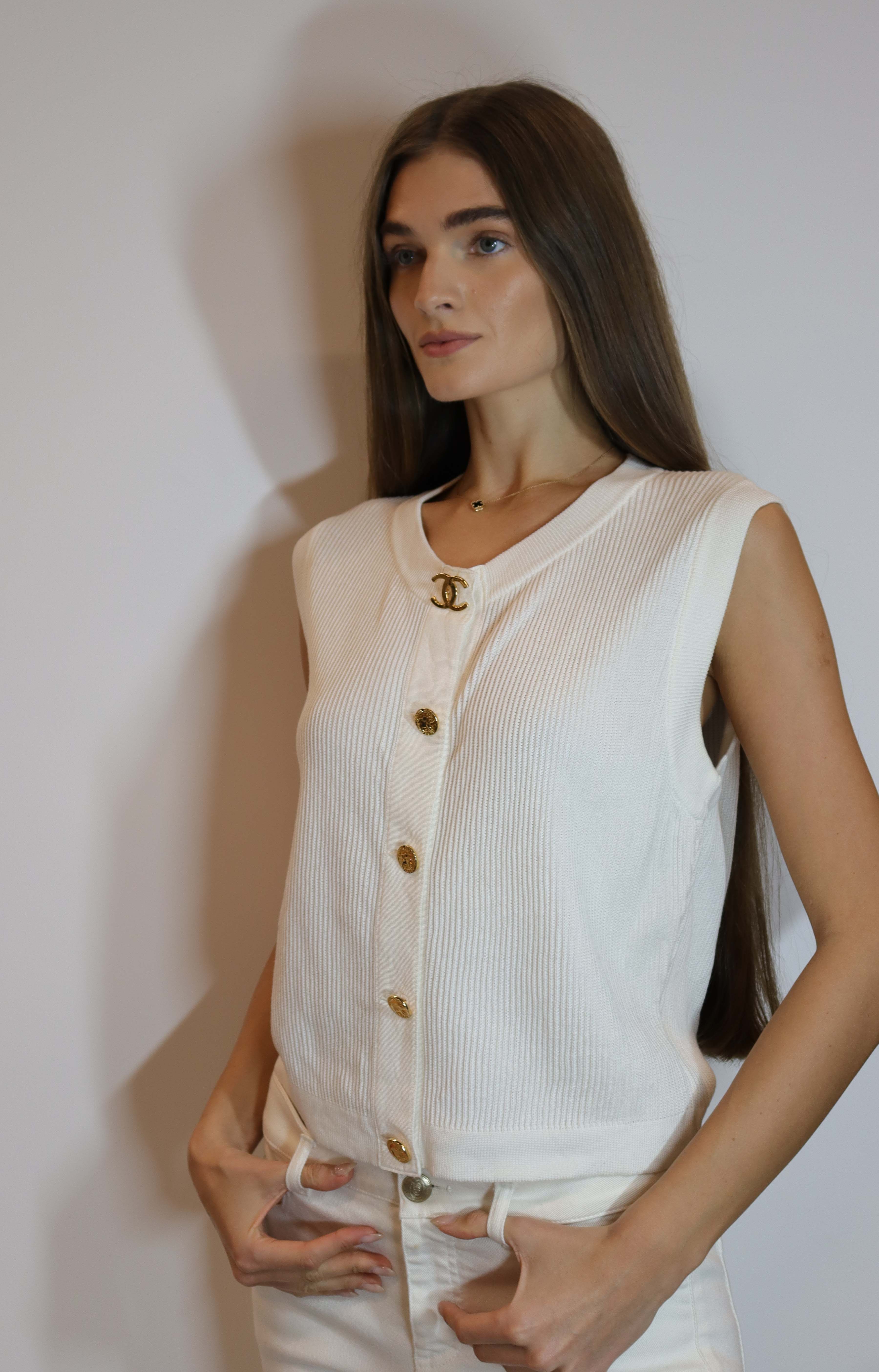 Chanel Chanel Logo Gold Button Vest White DXBS2012