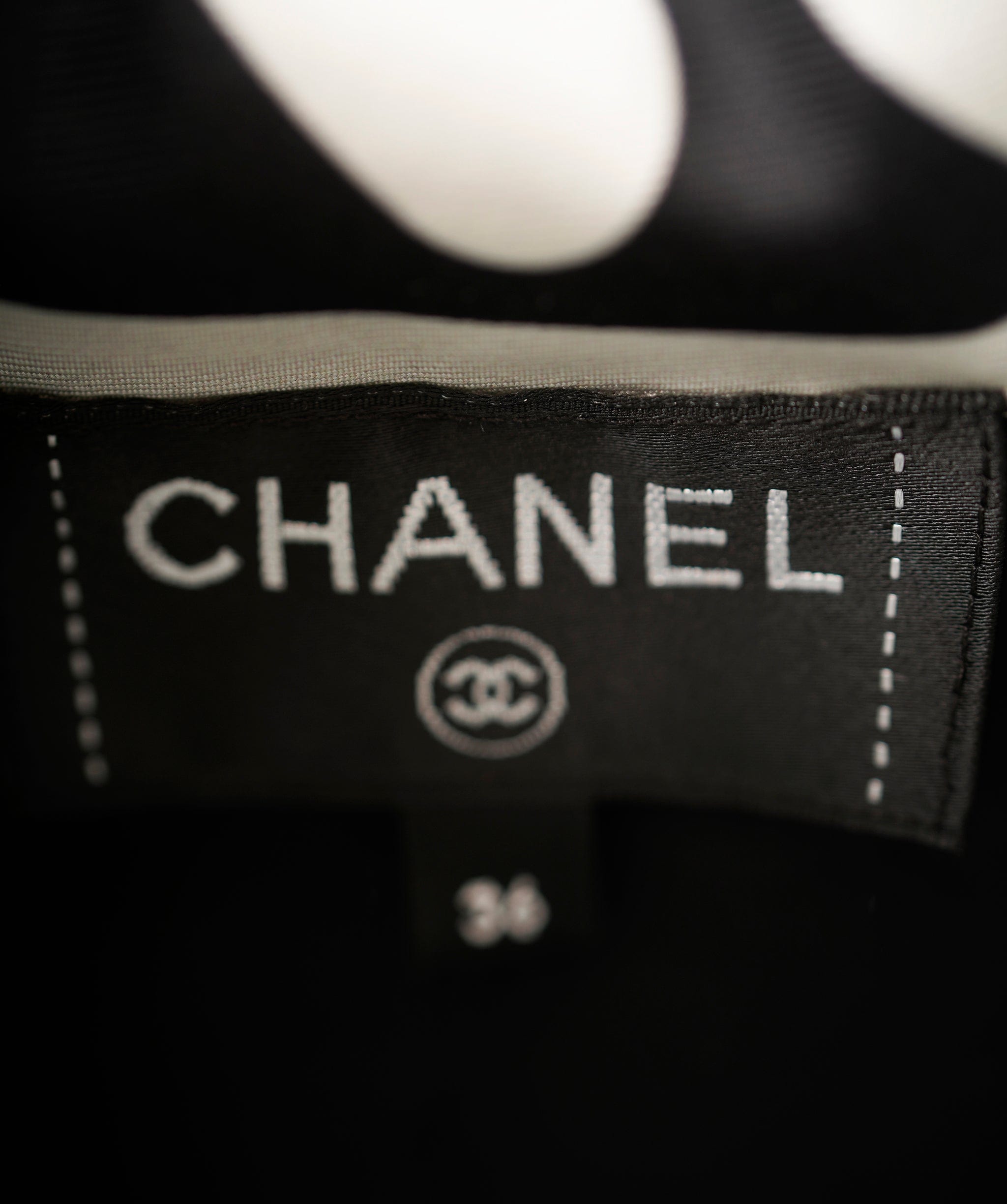 Chanel Chanel 21 Black & White Silk CC Logo Necktie Sleeveless Blouse ALL0792