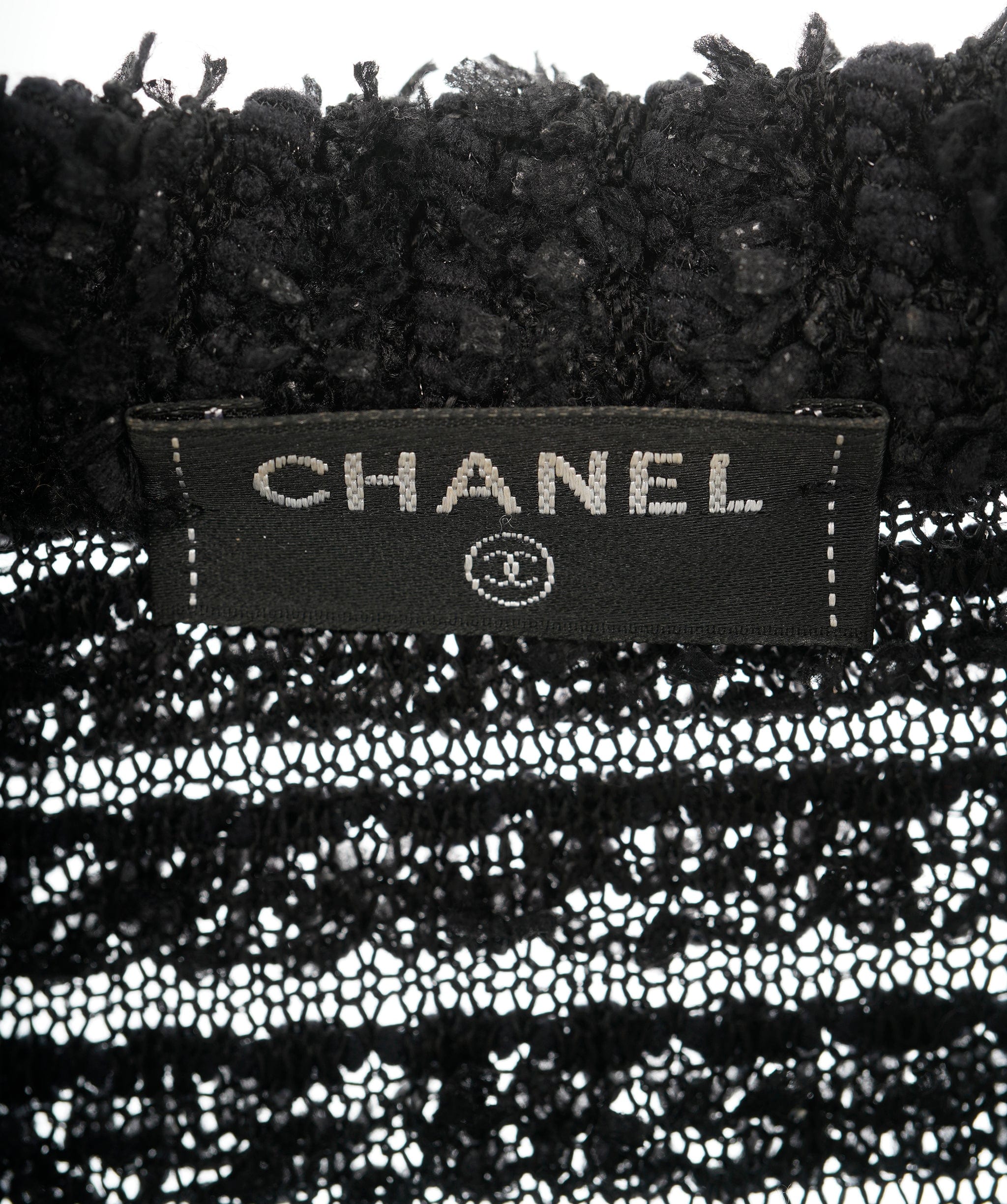 Chanel Chanel black boucle tank top with pearl buttons  AVC2119