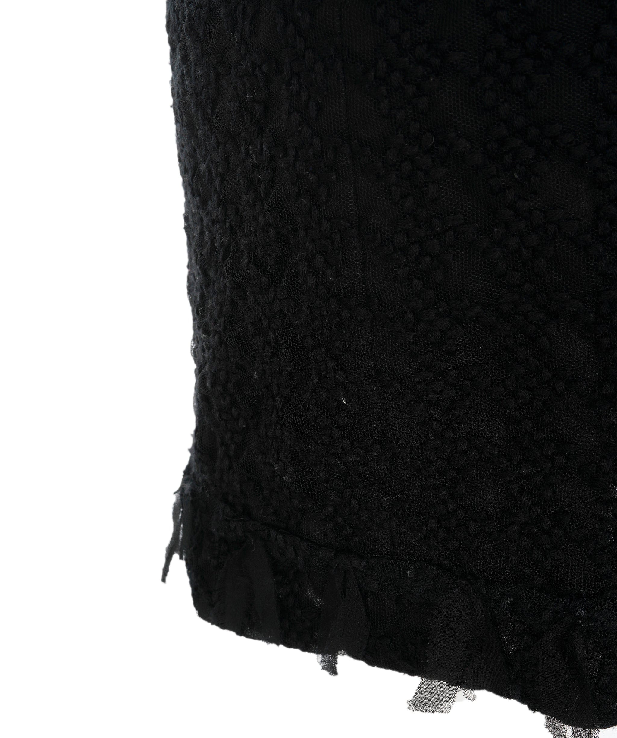 Chanel Chanel black lace skirt  AVL1447