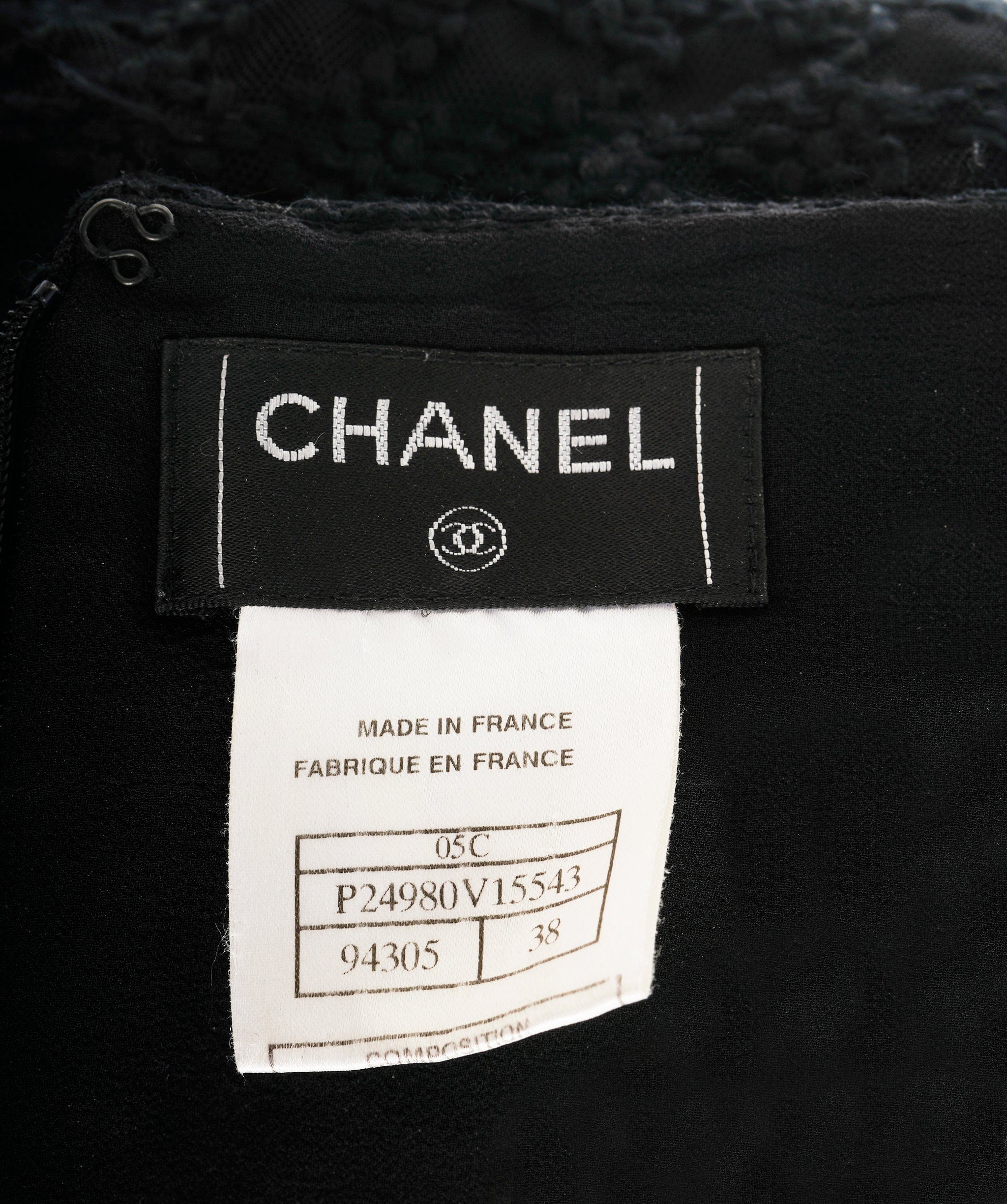 Chanel Chanel black lace skirt  AVL1447