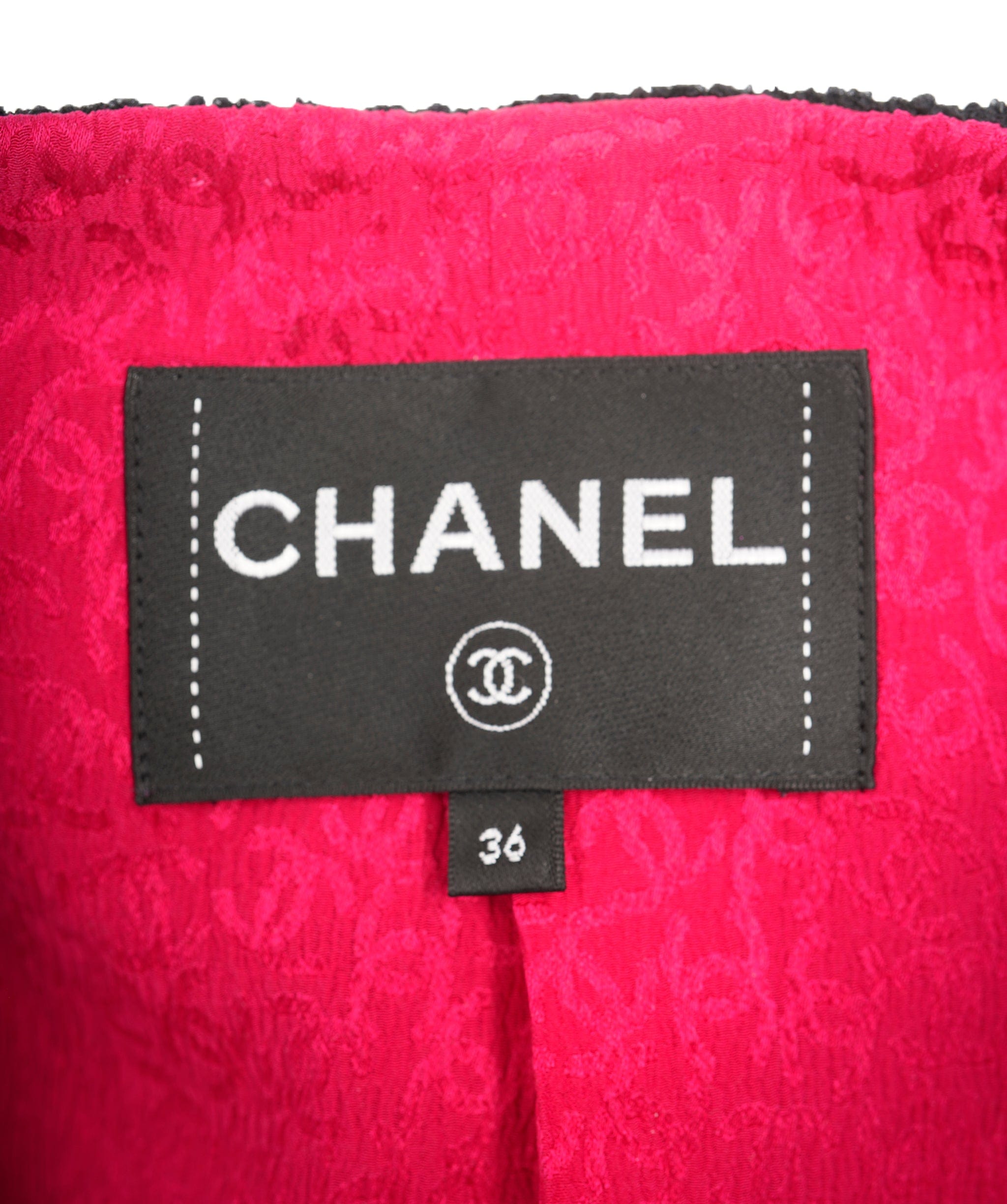 Chanel Chanel black little jacket cropped FR36 P71725V63149 AVC1963