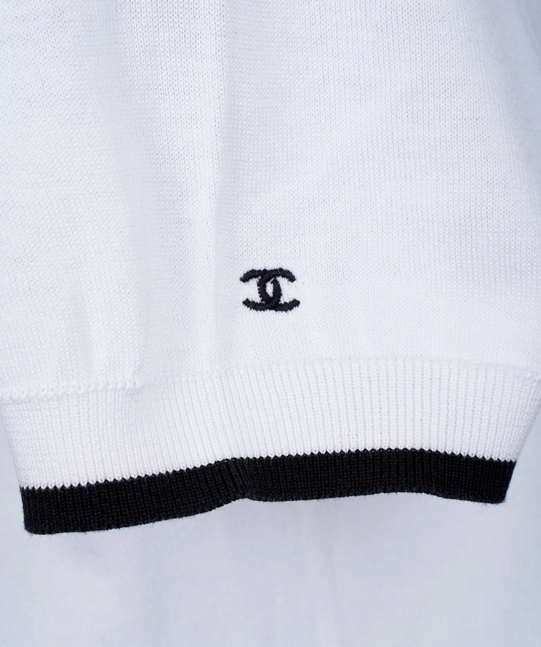 Chanel Chanel CC Sleeve Summer Knit Top White Black #44 ASL10732