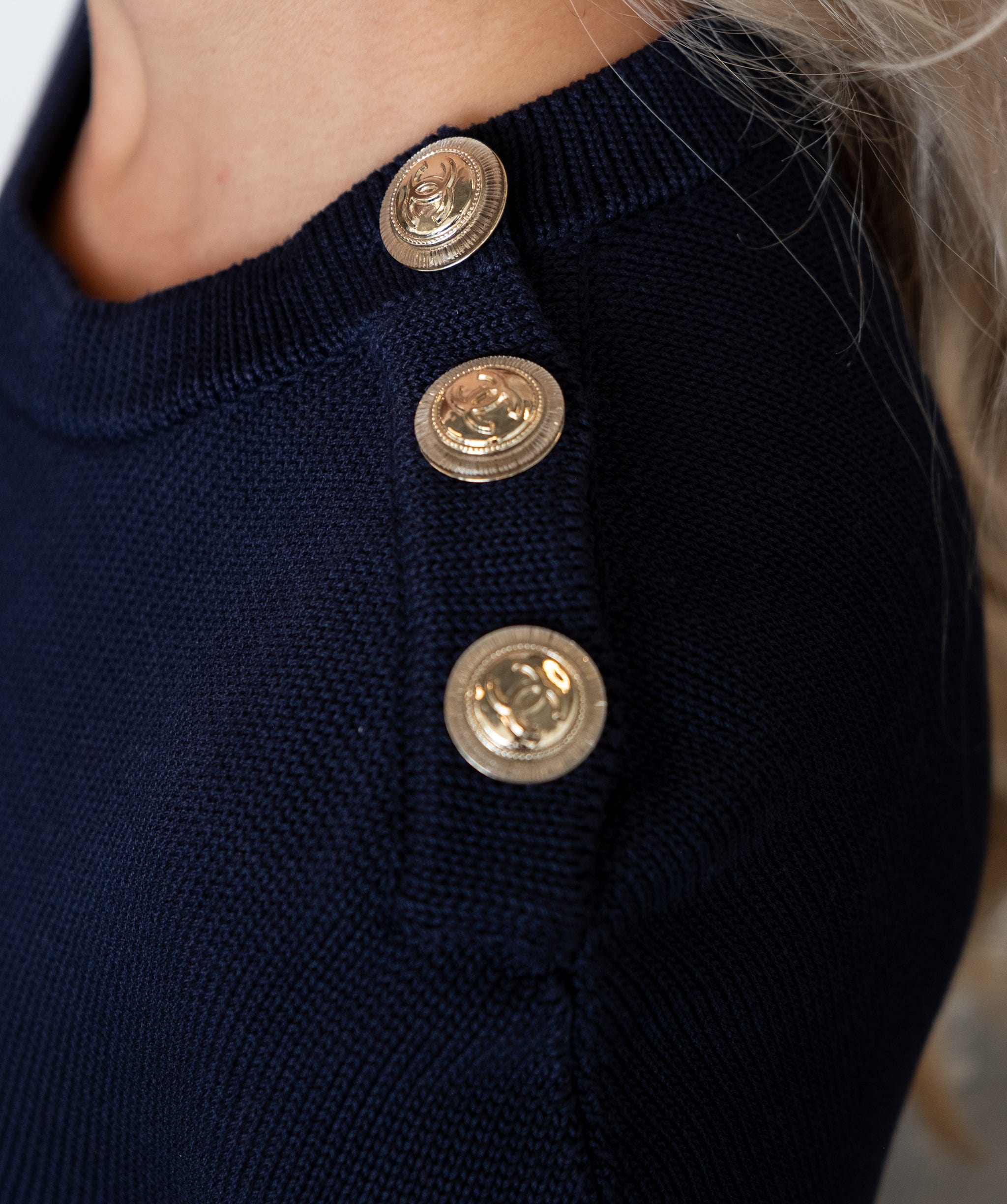 Chanel Chanel navy top with CC gold buttons - DXBS0481