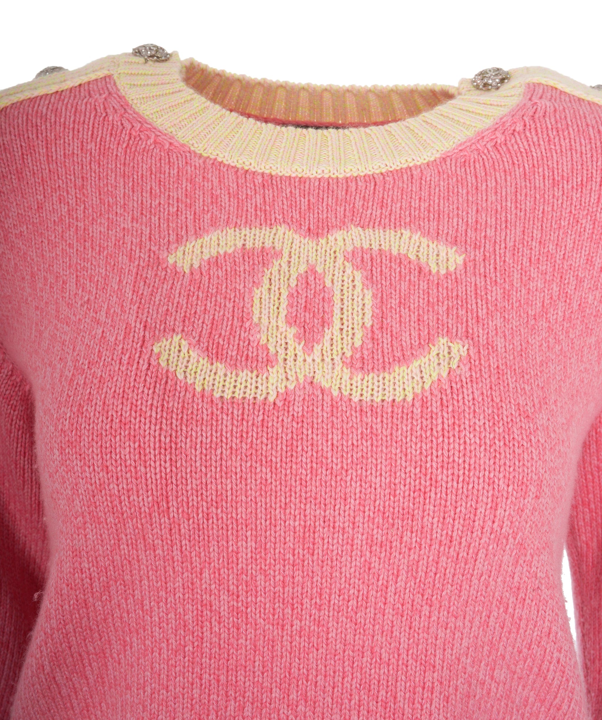 Chanel Chanel Pink cashmere center CC sweater with buttons  AVC1941