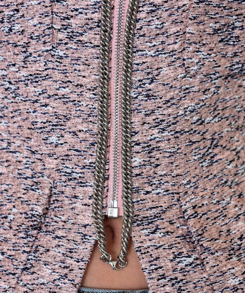 Chanel Chanel pink chain trim tweed jacket size 38 silver chain P40438W04668 RJC4508