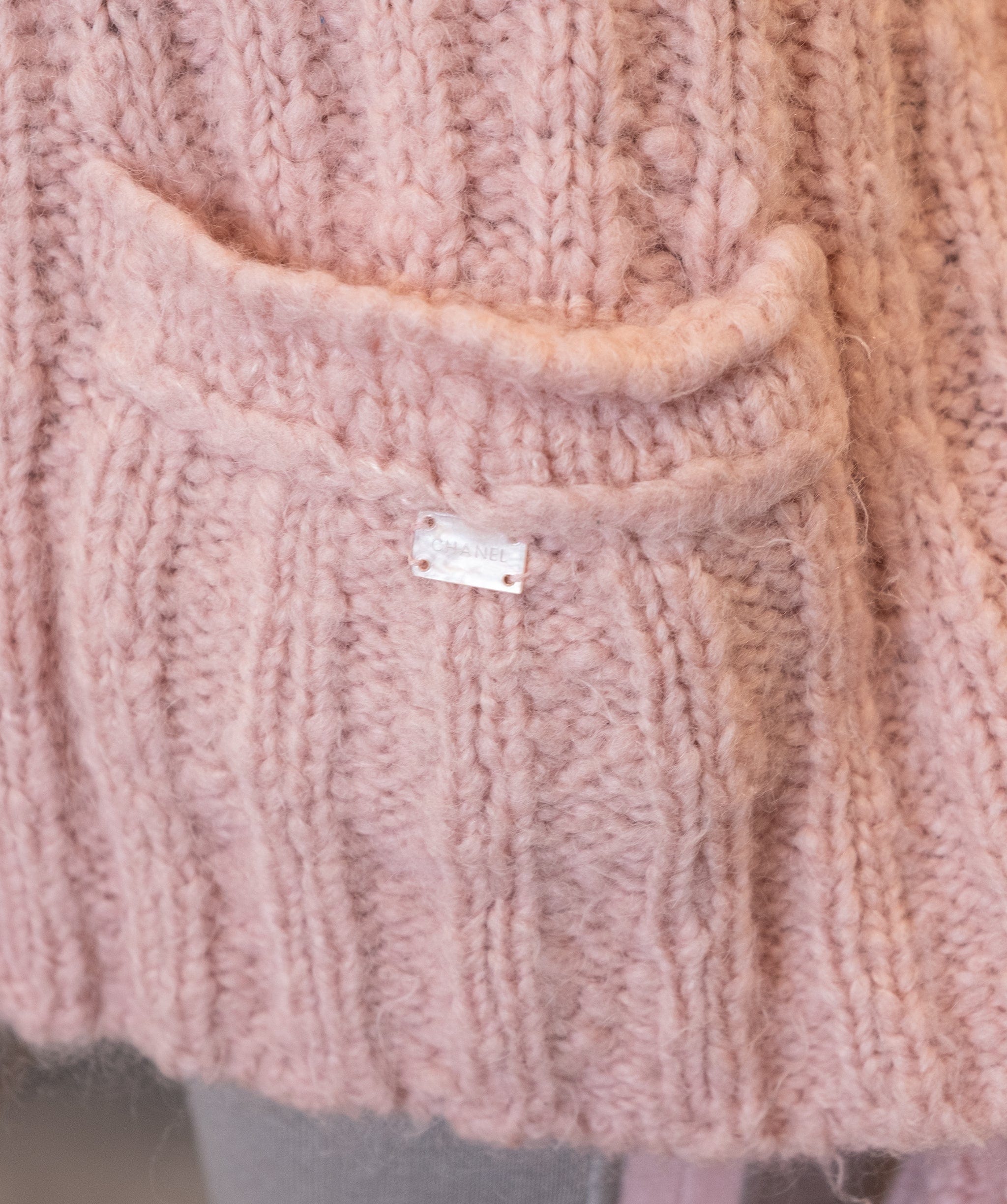 Chanel Chanel Pink High Neck Wool Sweater DXBS0192