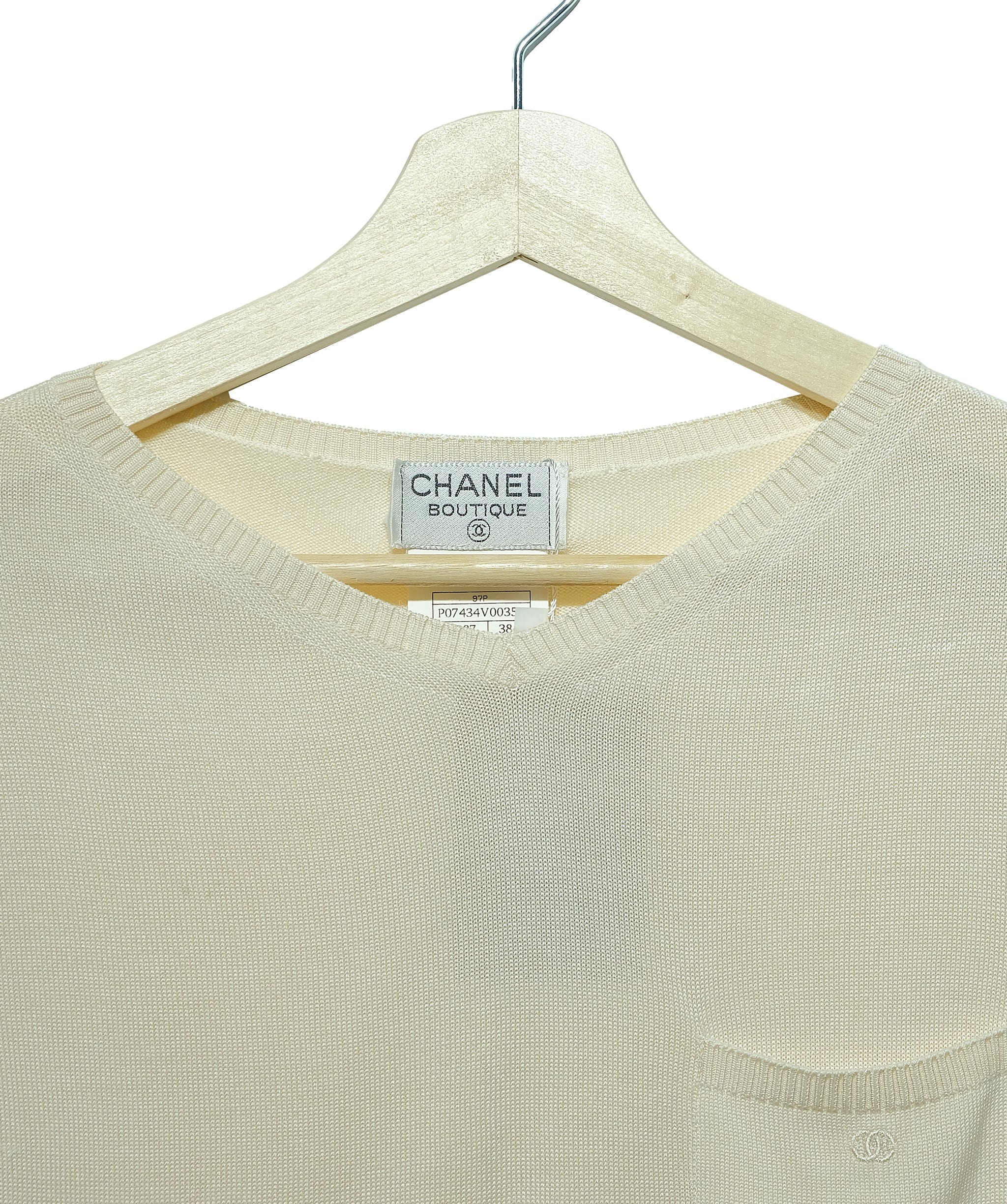 Chanel Chanel Small CC Pocket Top Cream  ASL10415